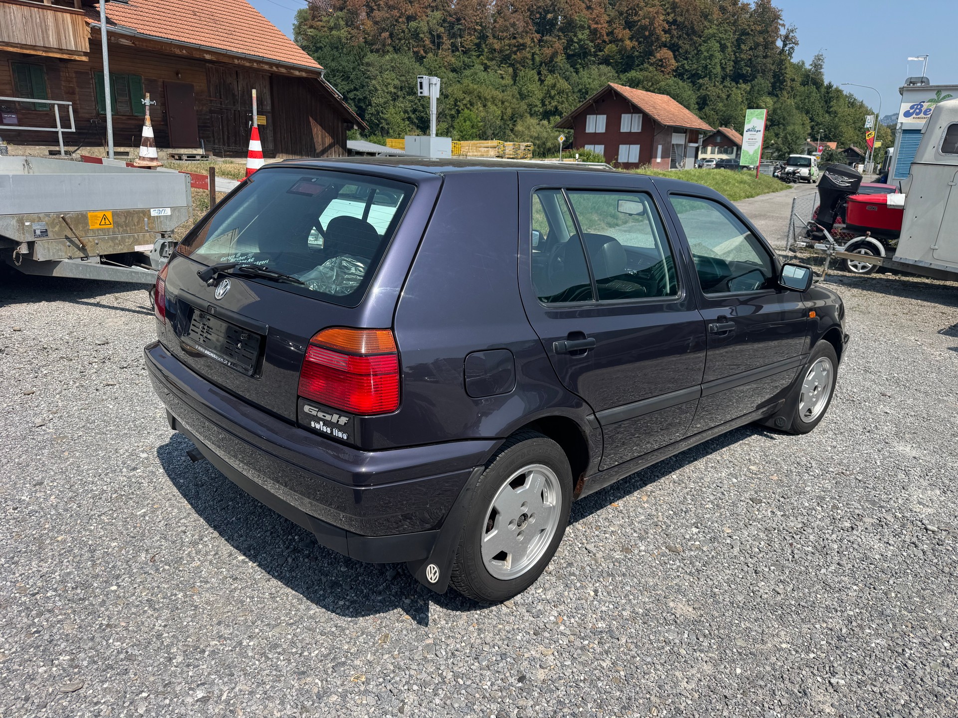 VW Golf 1800 Swiss Topline-image-2