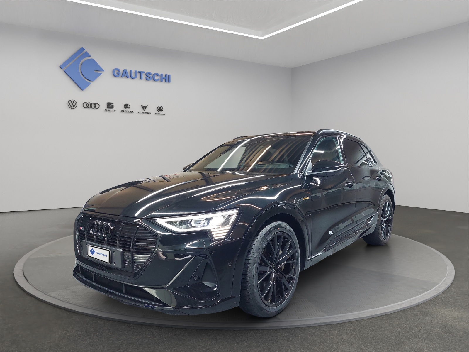 AUDI e-tron 55 S Line Black Edition quattro-image-0