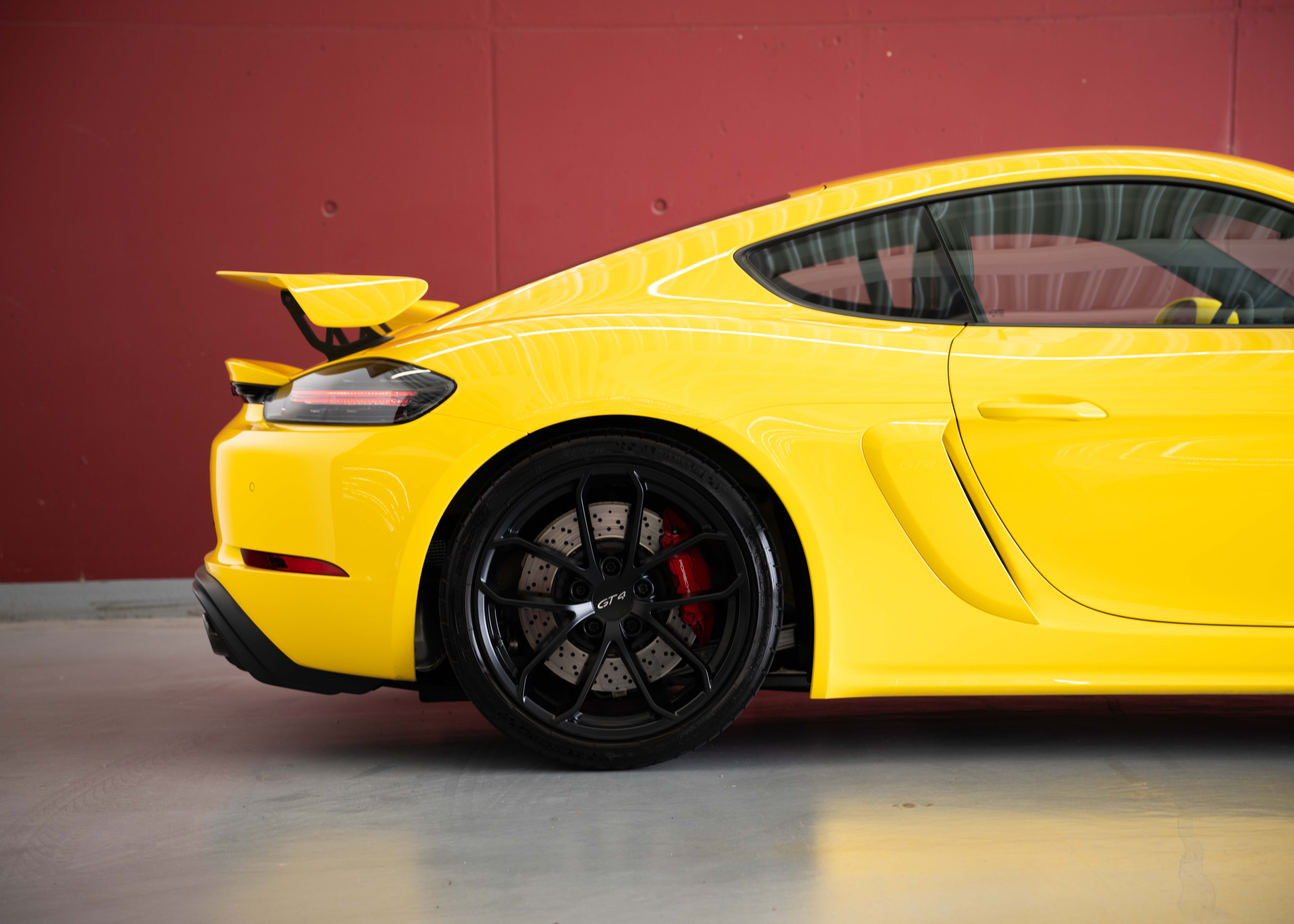 Image PORSCHE 718-BOXSTER-CAYMAN 718 Cayman GT4 (1st hand, Swiss car, fantastic condition, full Porsche history)