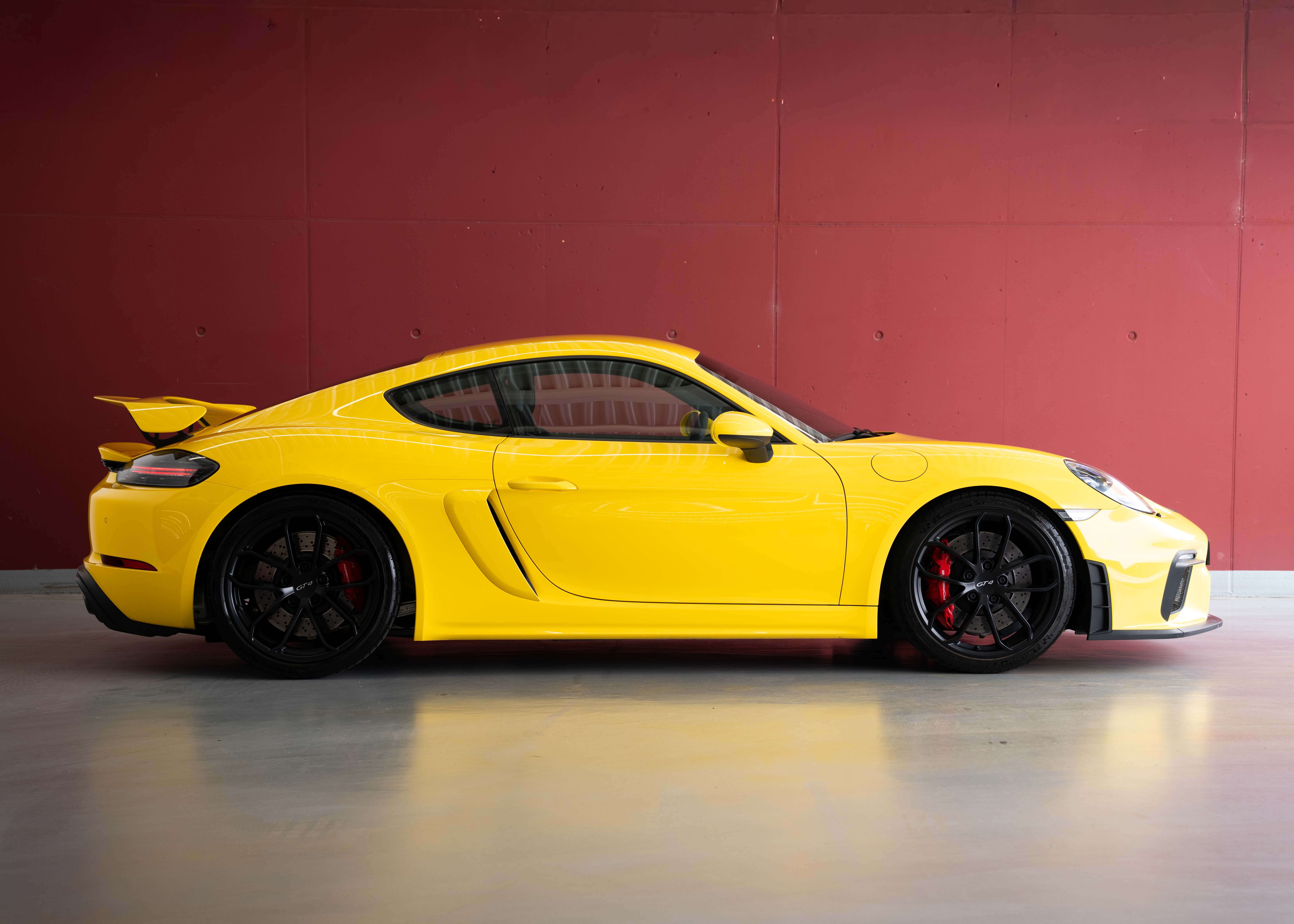 Image PORSCHE 718-BOXSTER-CAYMAN 718 Cayman GT4 (1st hand, Swiss car, fantastic condition, full Porsche history)