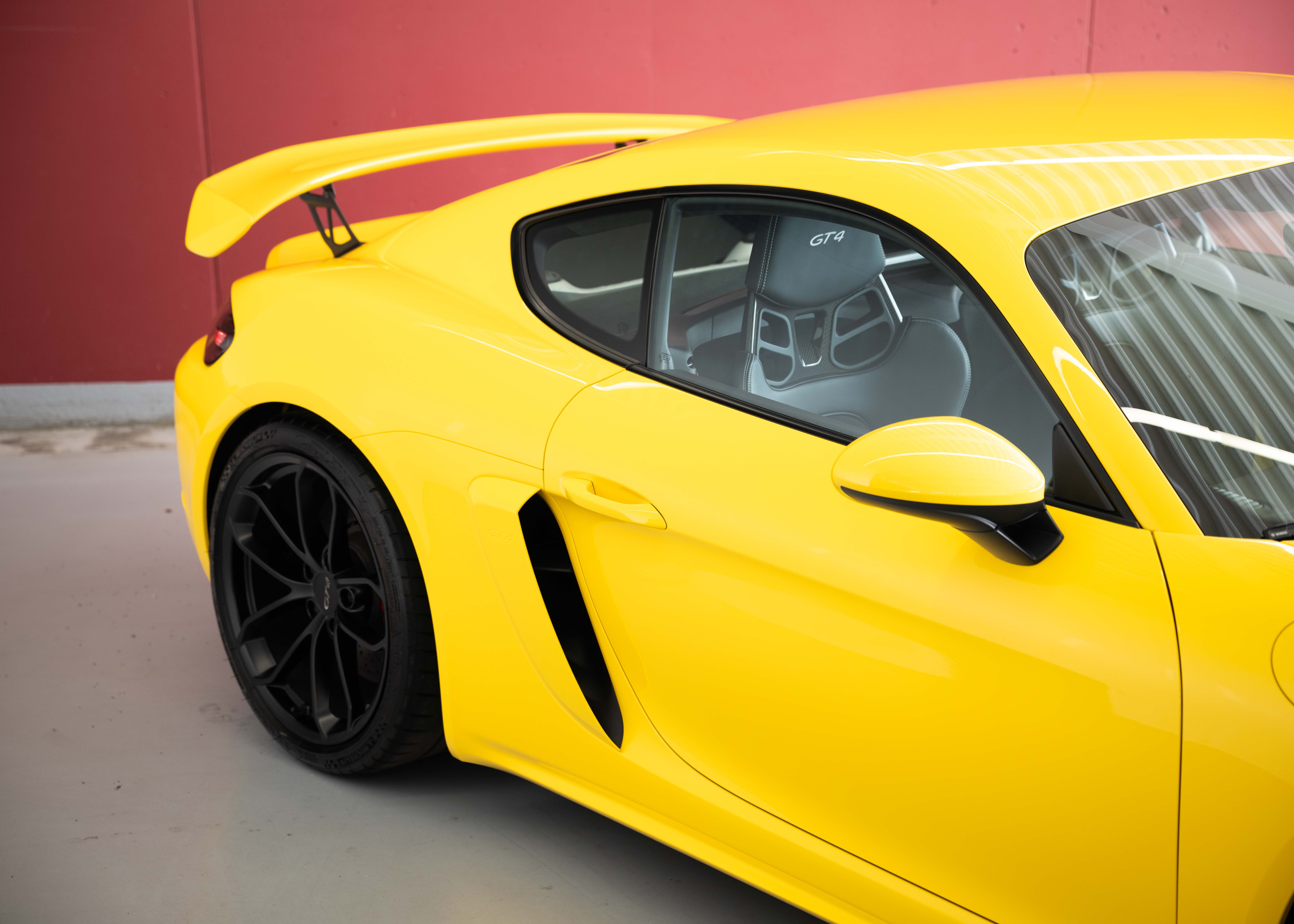 Image PORSCHE 718-BOXSTER-CAYMAN 718 Cayman GT4 (1st hand, Swiss car, fantastic condition, full Porsche history)