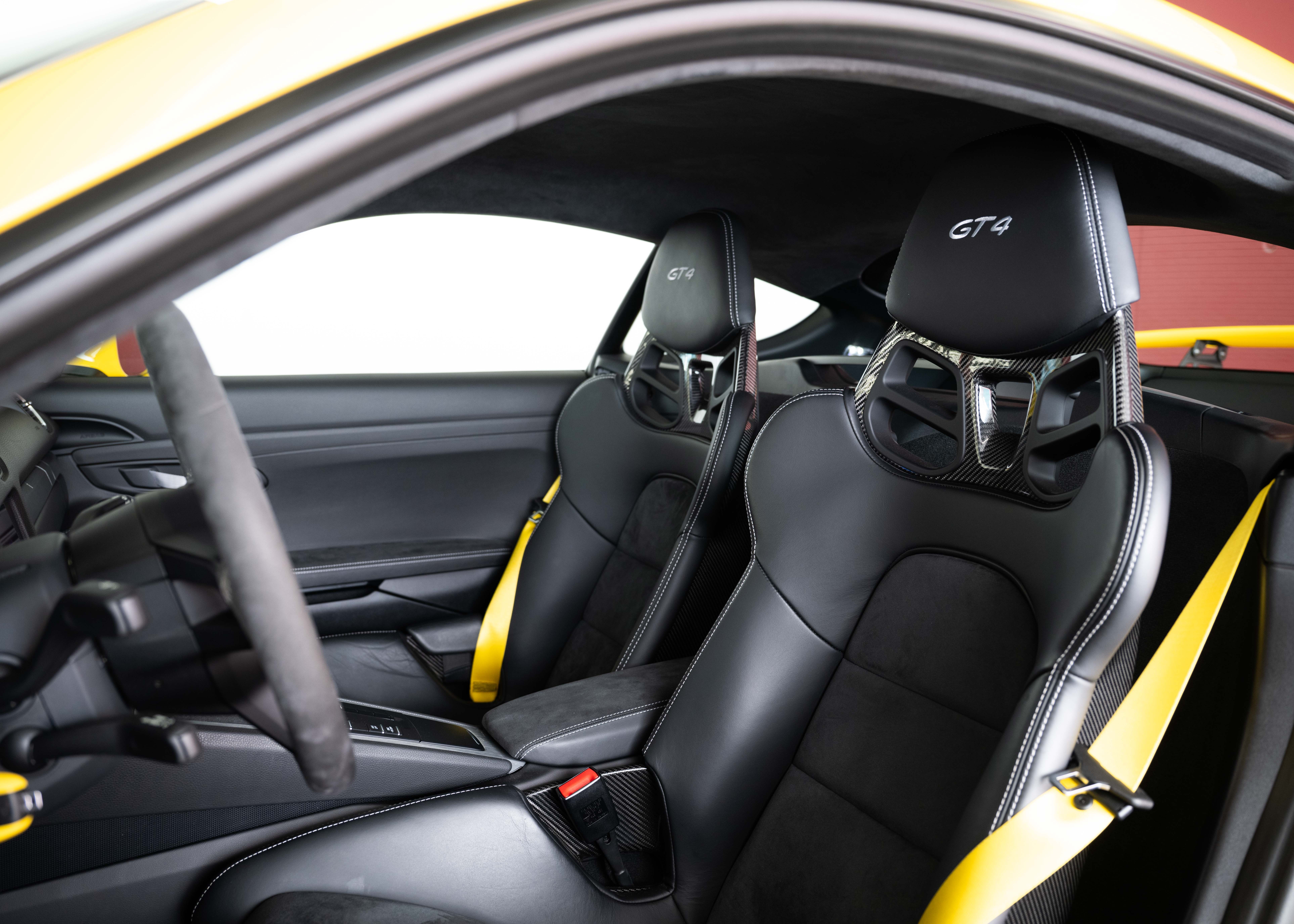 Image PORSCHE 718-BOXSTER-CAYMAN 718 Cayman GT4 (1st hand, Swiss car, fantastic condition, full Porsche history)