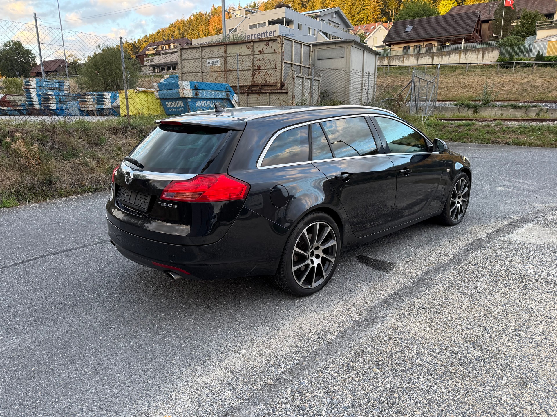OPEL Insignia Sports Tourer 2.0 Turbo Sport 4WD-image-4