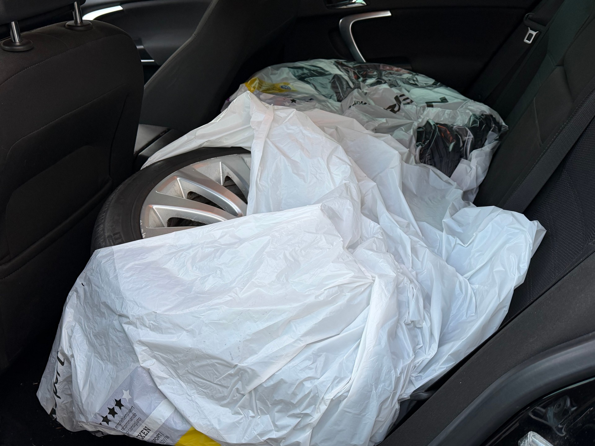 OPEL Insignia Sports Tourer 2.0 Turbo Sport 4WD-image-8