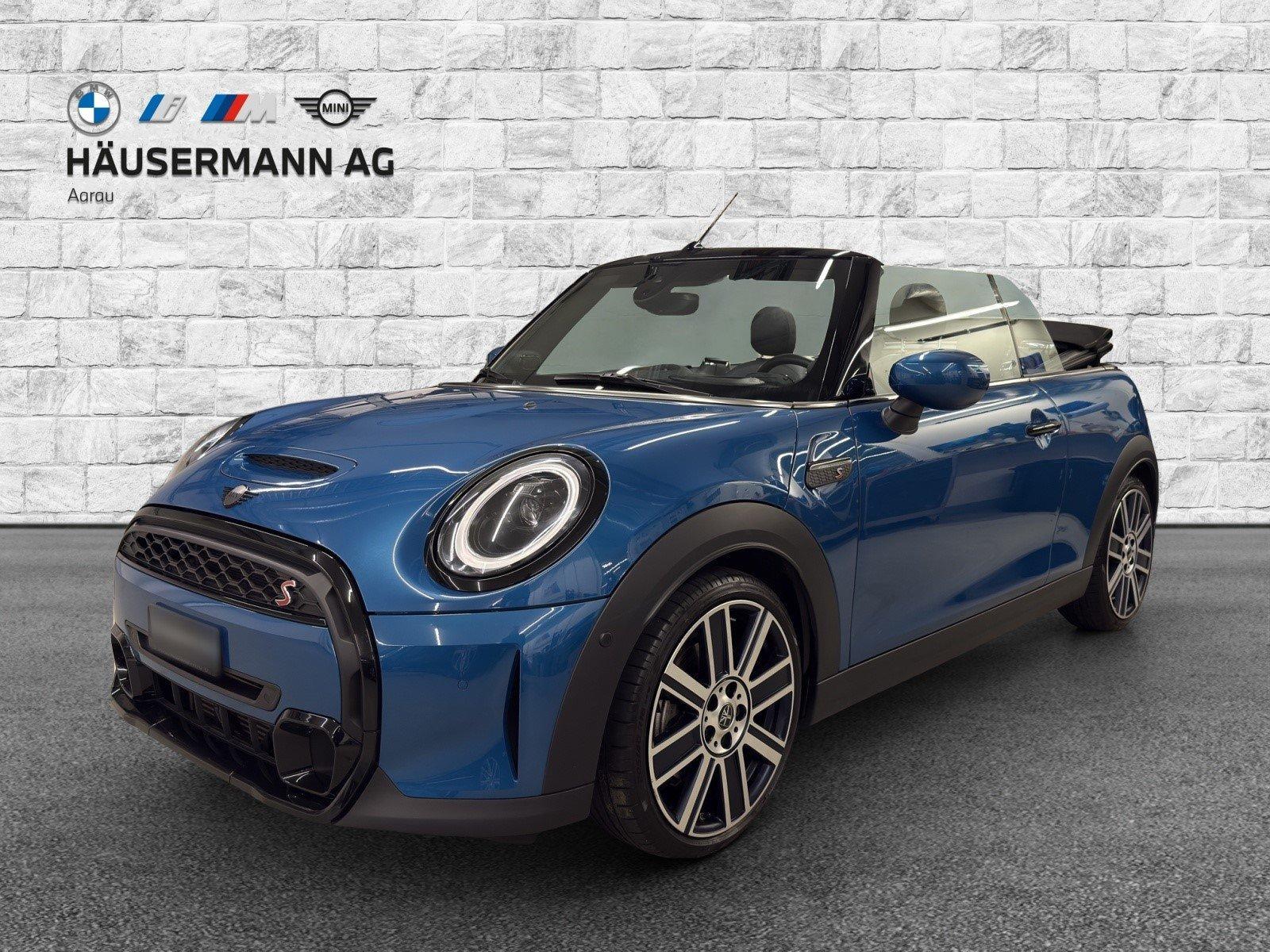 MINI Cabrio F57 2.0i Cooper S-image-0