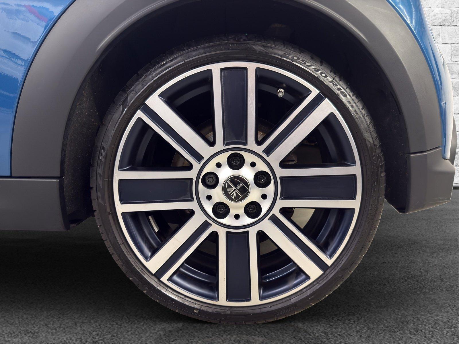 MINI Cabrio F57 2.0i Cooper S-image-10