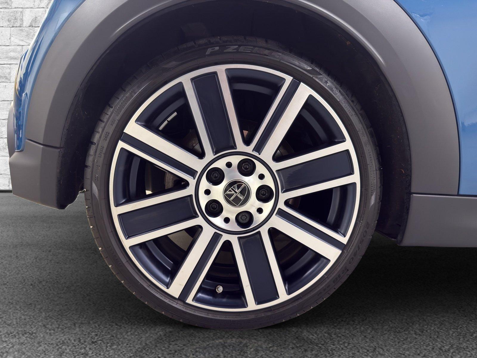 MINI Cabrio F57 2.0i Cooper S-image-11