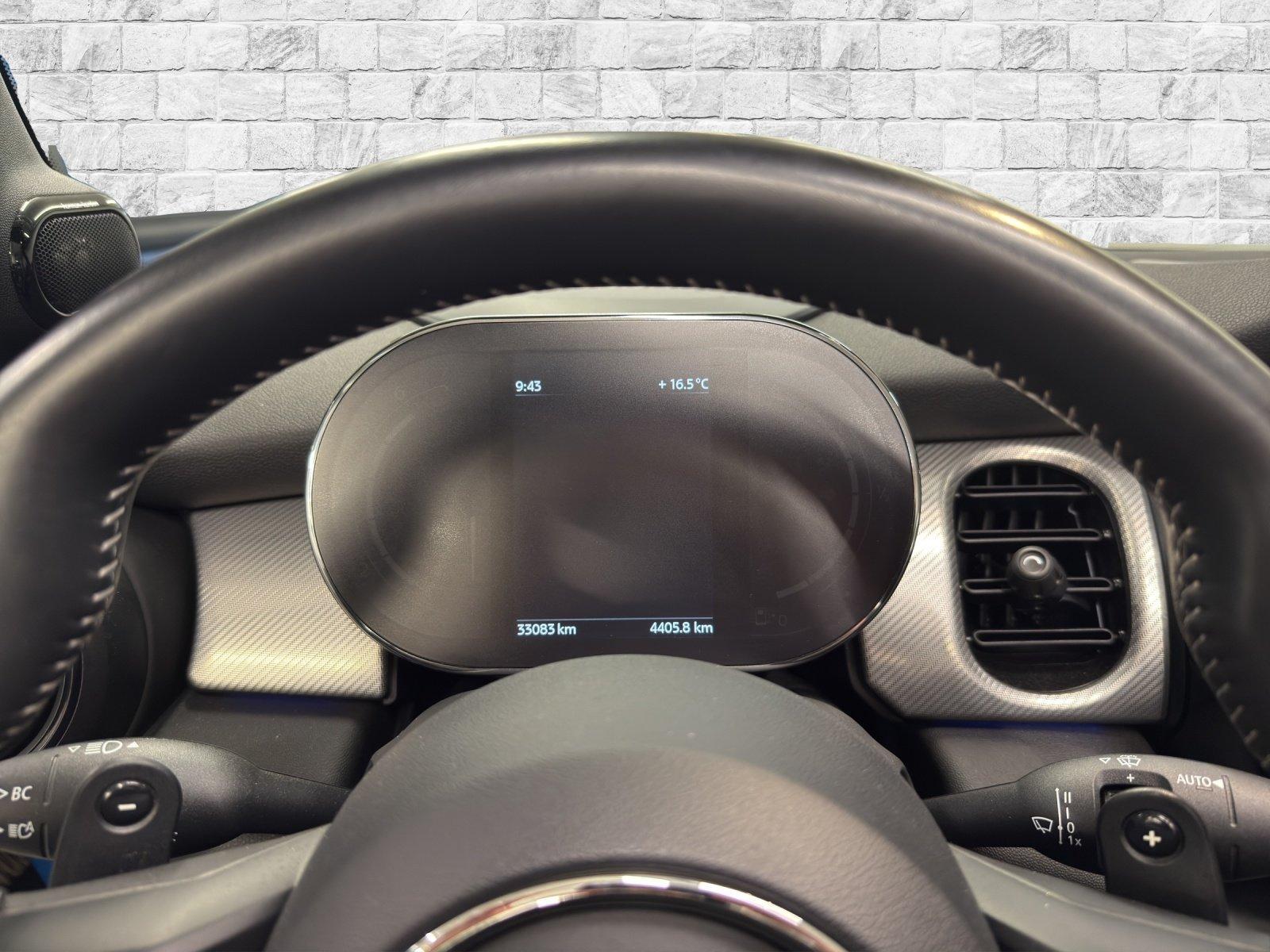 MINI Cabrio F57 2.0i Cooper S-image-14