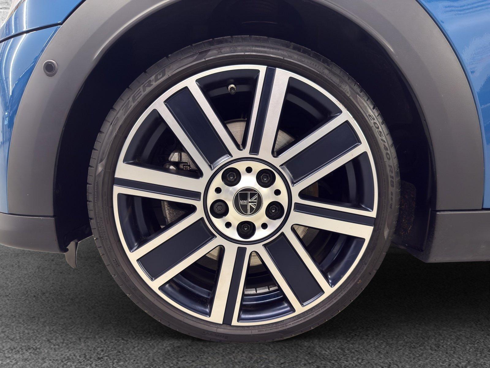 MINI Cabrio F57 2.0i Cooper S-image-9