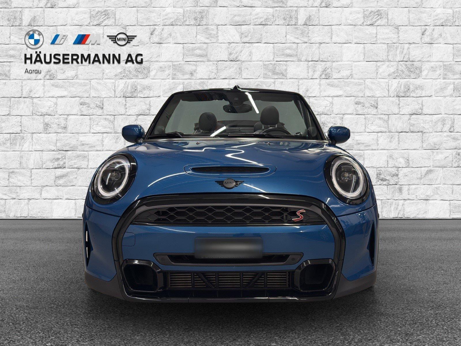 MINI Cabrio F57 2.0i Cooper S-image-1