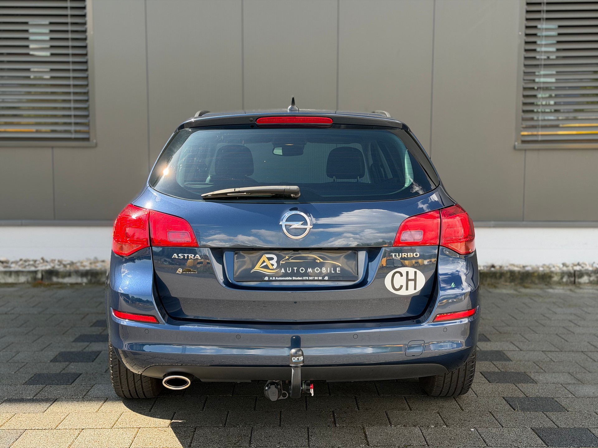 OPEL Astra SportsTourer 1.4i 16V Turbo Sport-image-11