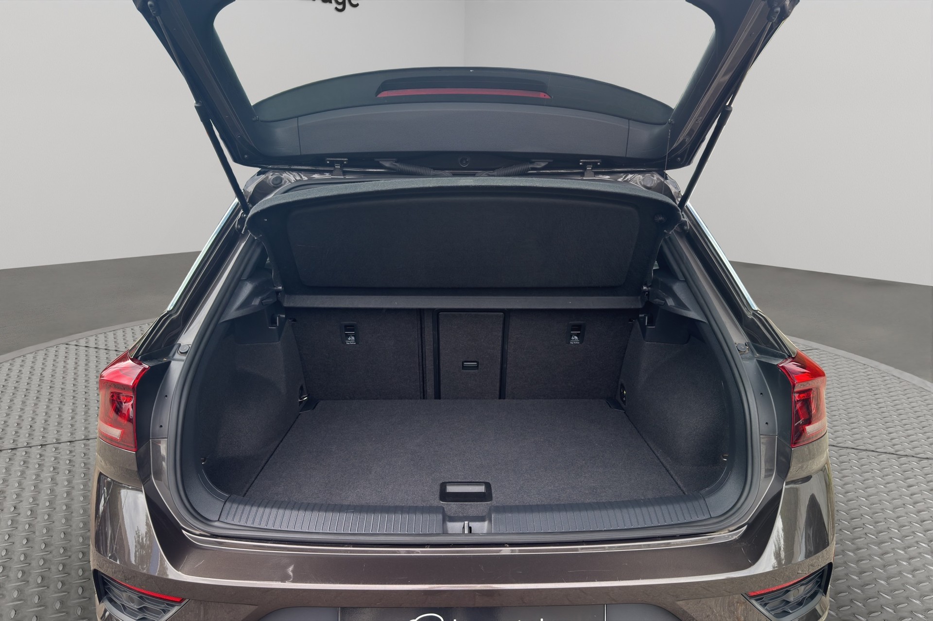 VW T-Roc 2.0 TSI Sport DSG 4Motion-image-10
