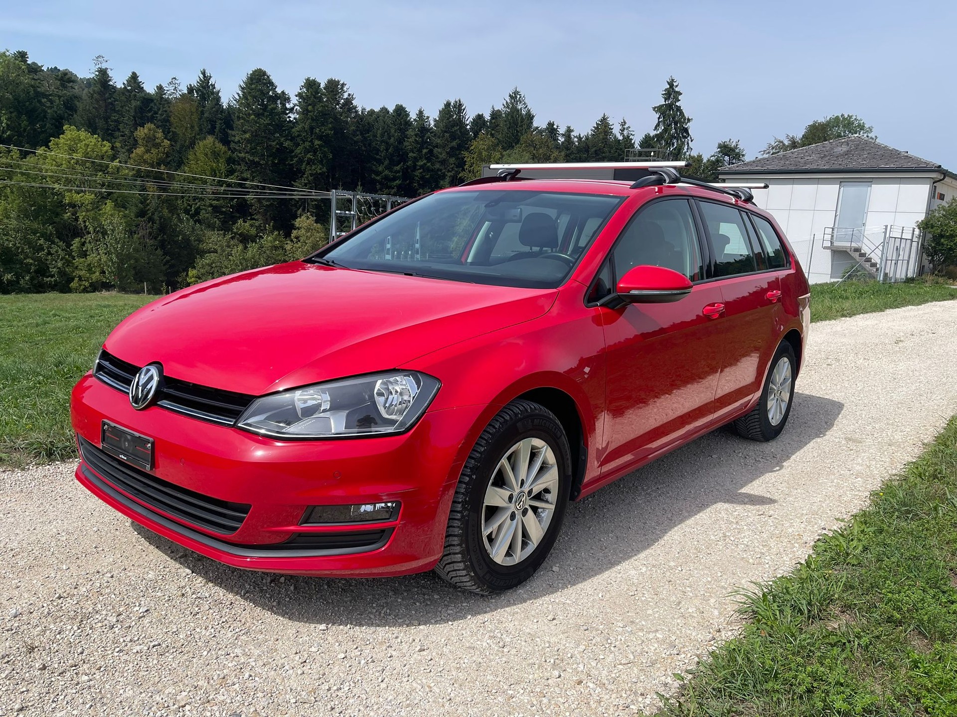 VW Golf Variant 1.6 TDI Lounge DSG-image-0