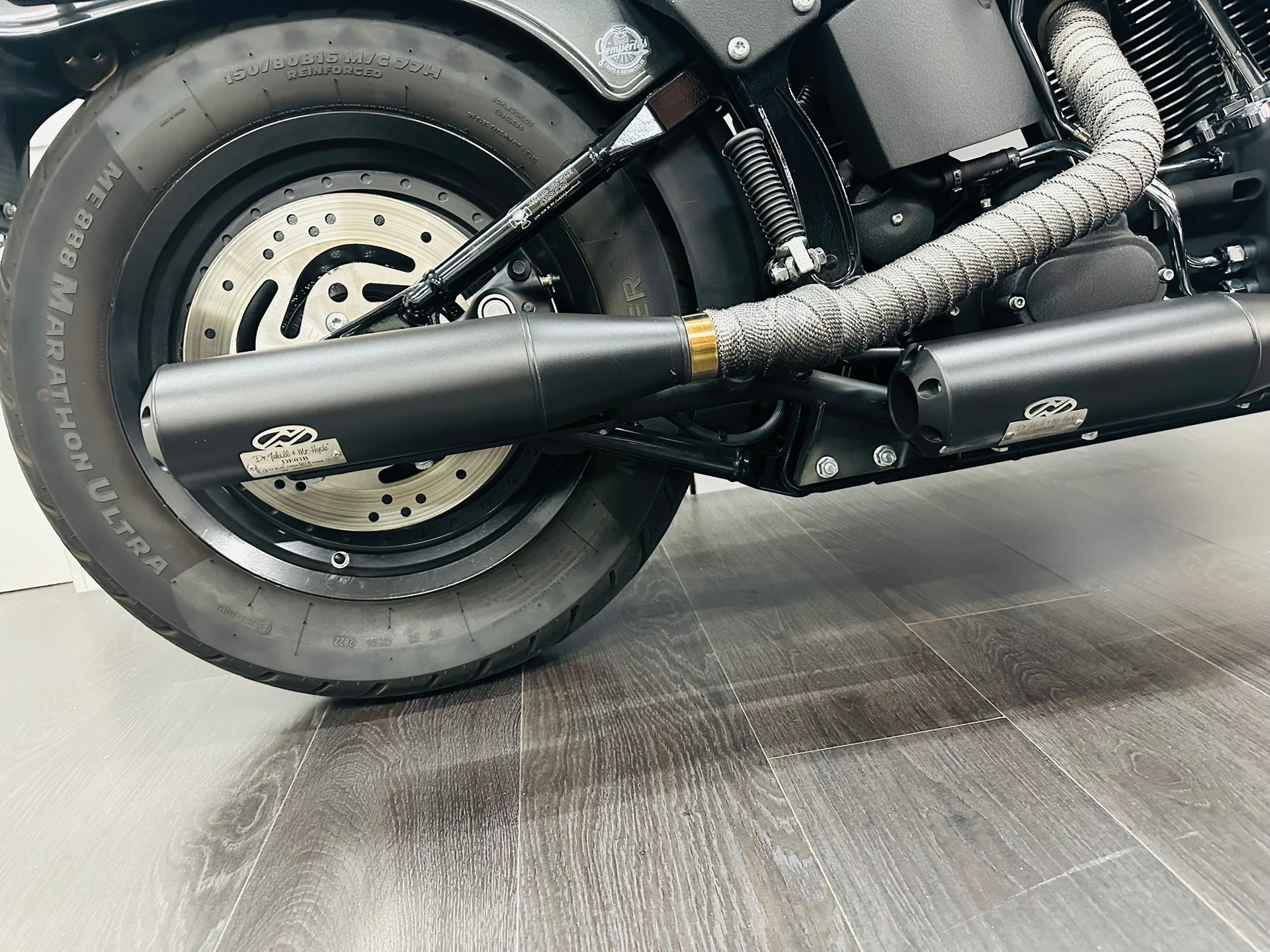 HARLEY-DAVIDSON FXSTBI Night Train-showroom-element-2