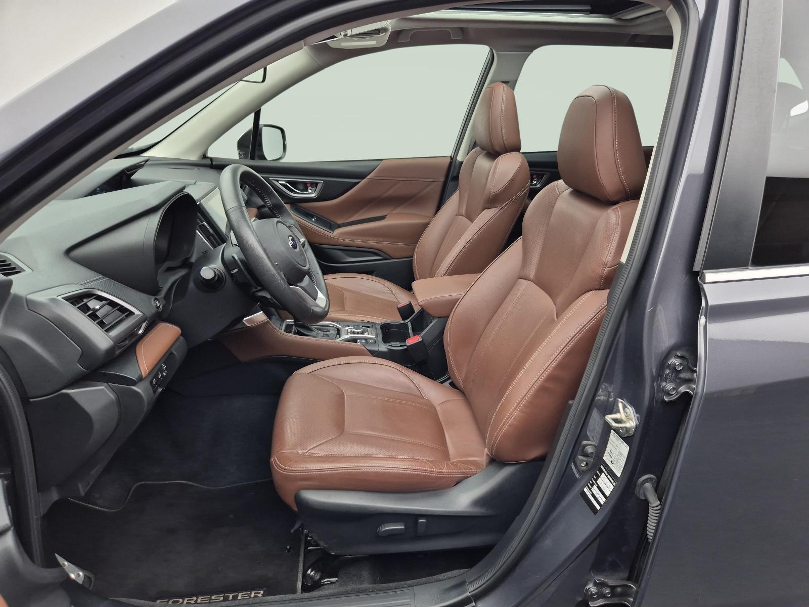SUBARU Forester Station 2.0i e-Boxer Luxury-showroom-element-2