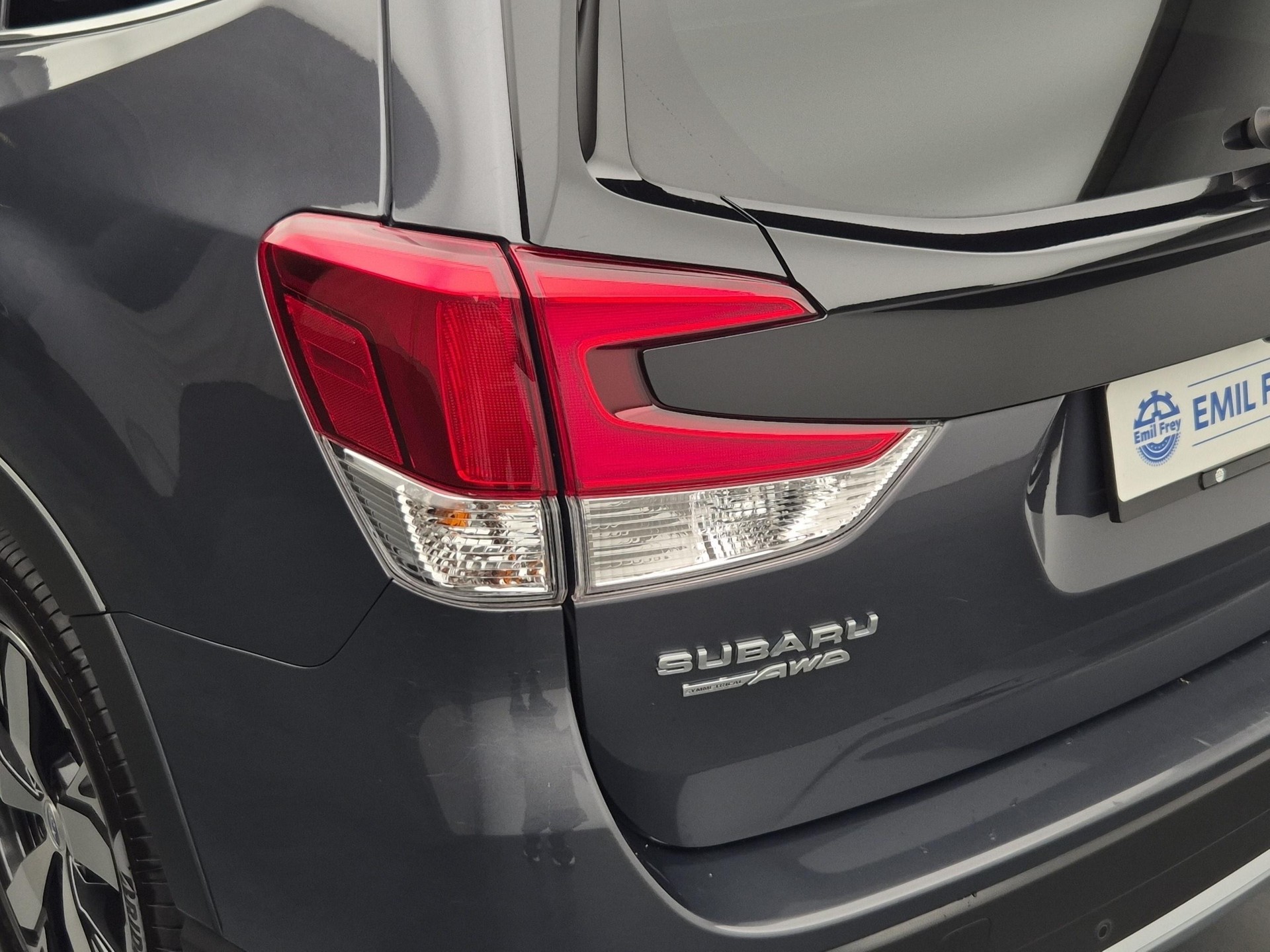SUBARU Forester Station 2.0i e-Boxer Luxury-image-19