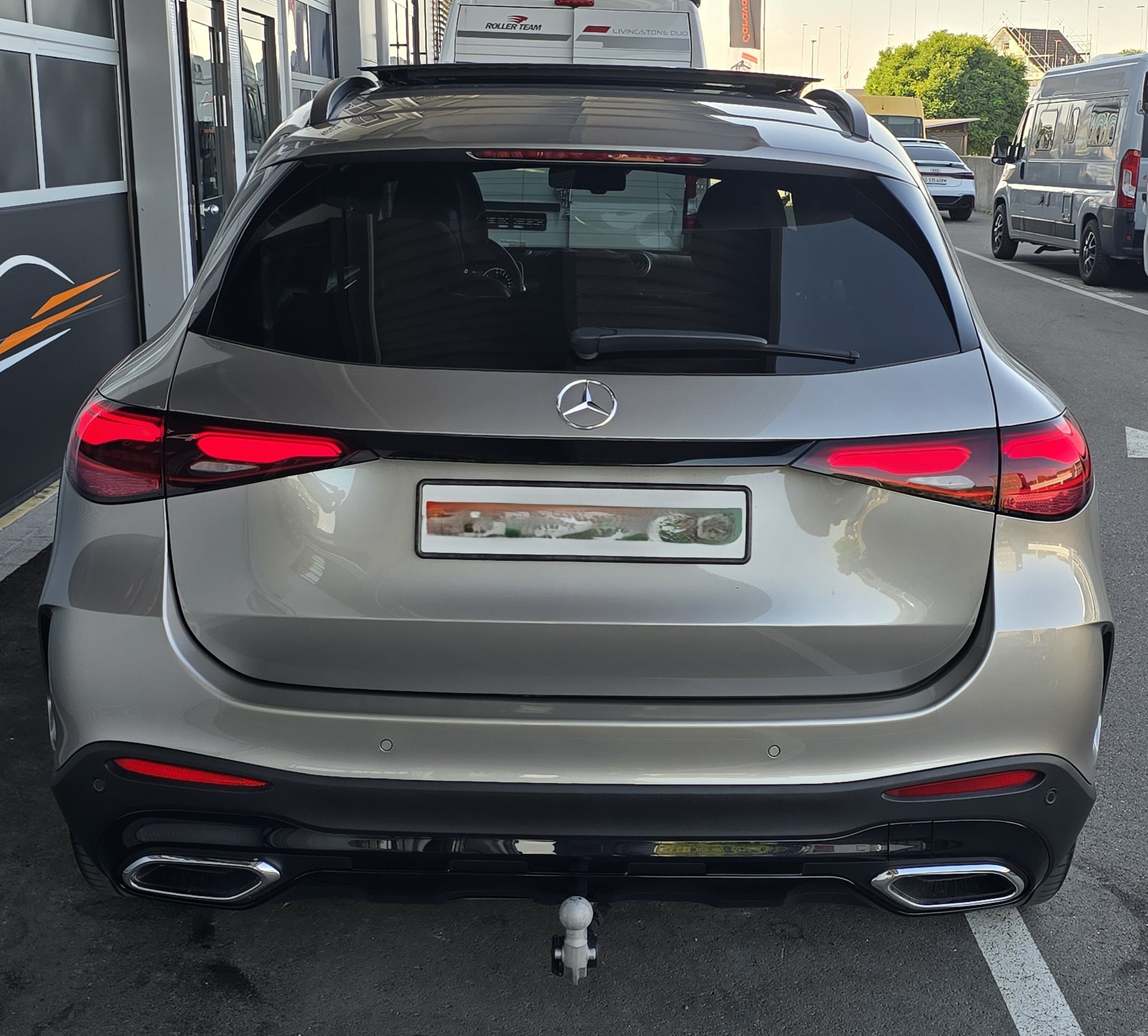 MERCEDES-BENZ GLC 400 e 4Matic 9G-Tronic-image-6