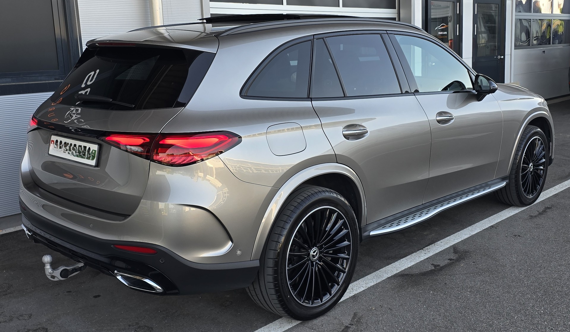 MERCEDES-BENZ GLC 400 e 4Matic 9G-Tronic-image-5