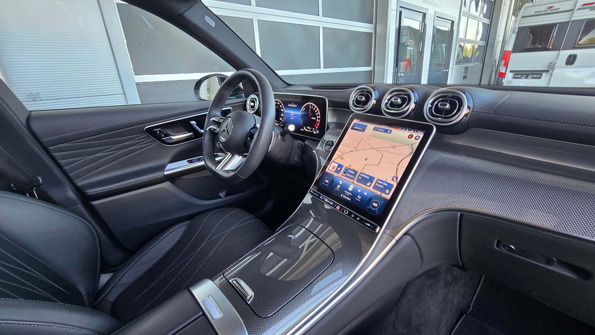 MERCEDES-BENZ GLC 400 e 4Matic 9G-Tronic-image-16