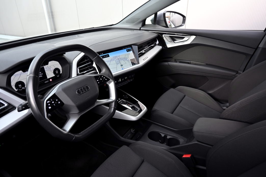 AUDI Q4 e-tron 35-image-7