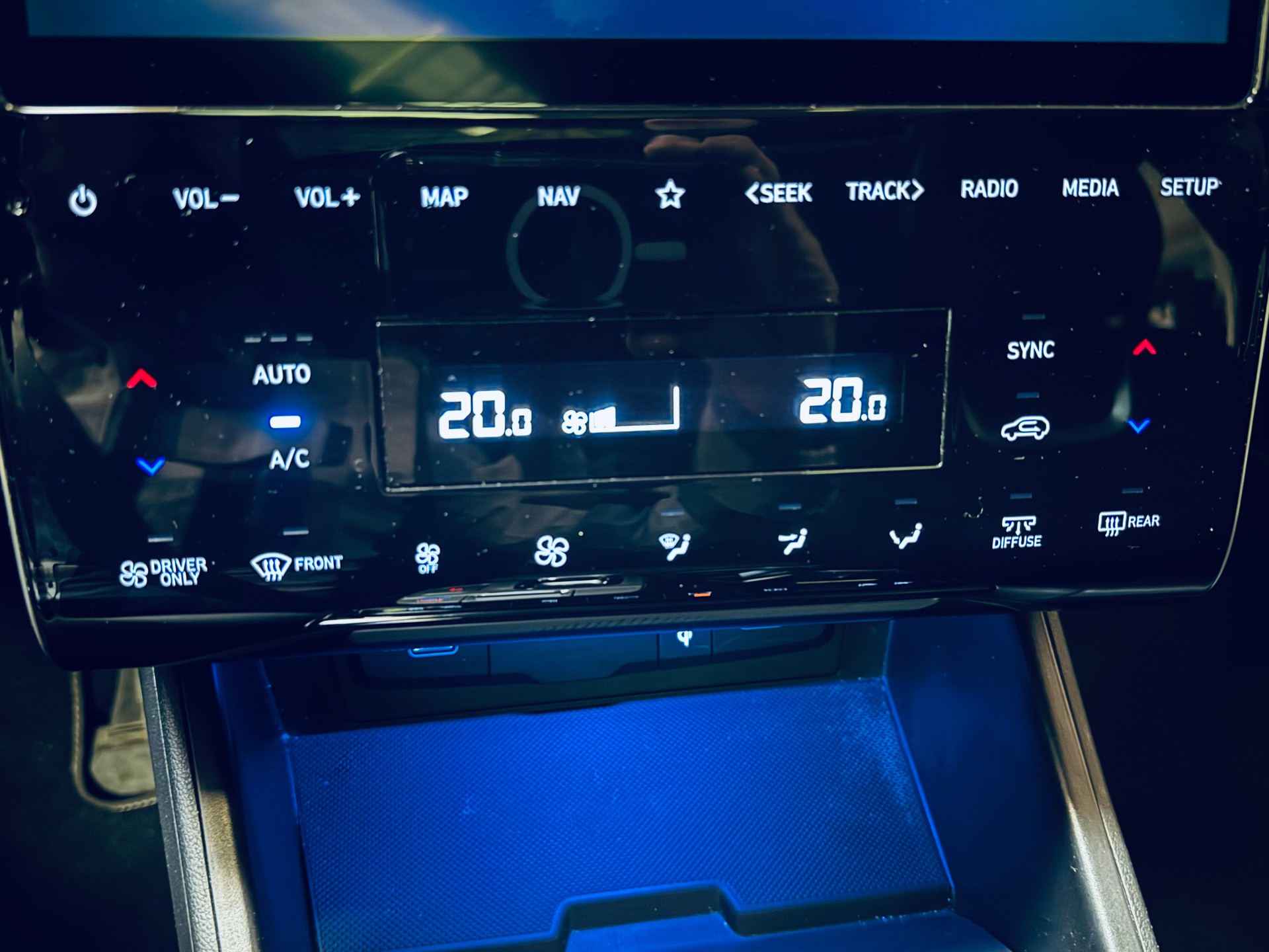 HYUNDAI Tucson 1.6 TGDI 48V Vertex DCT 4WD-image-25