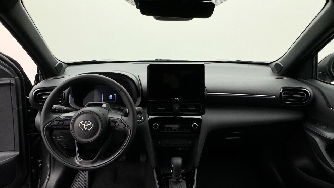 TOYOTA Yaris Cross 1.5 Style e-CVT-image-5