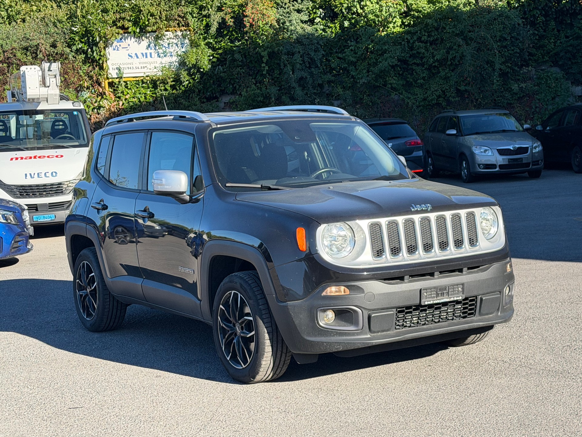 JEEP Renegade 1.4 Turbo Limited AWD-image-2