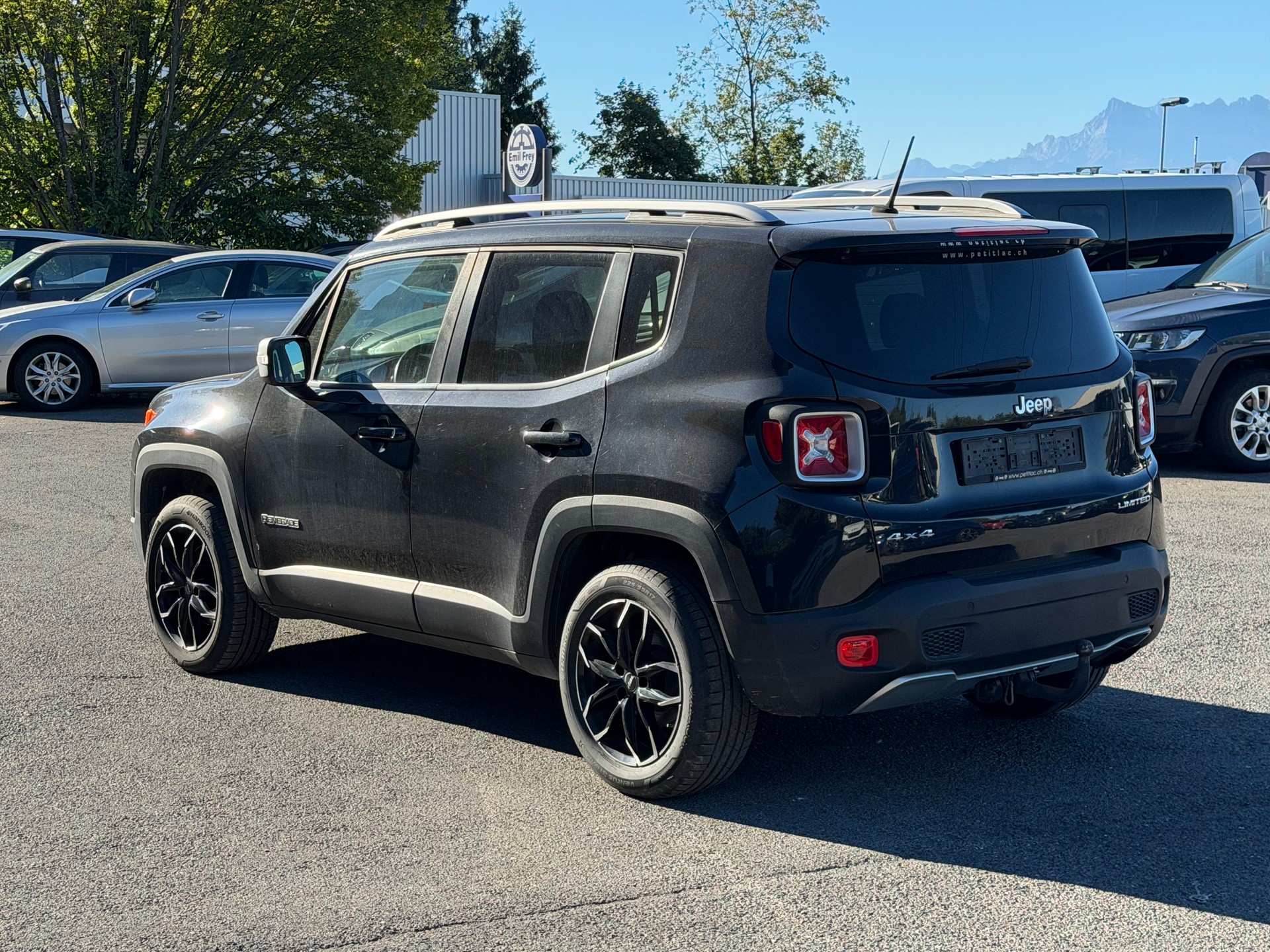 JEEP Renegade 1.4 Turbo Limited AWD-image-6