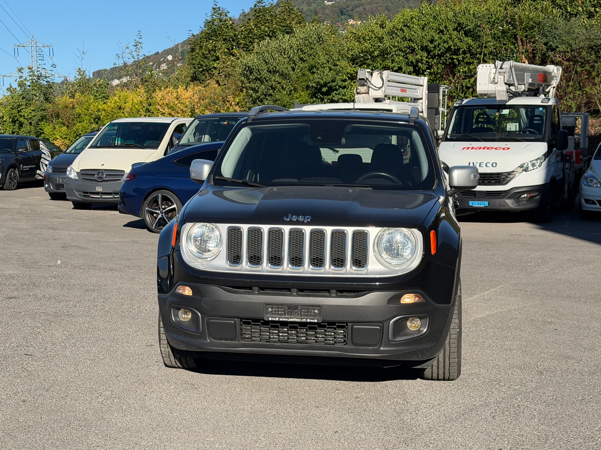 JEEP Renegade 1.4 Turbo Limited AWD-image-3