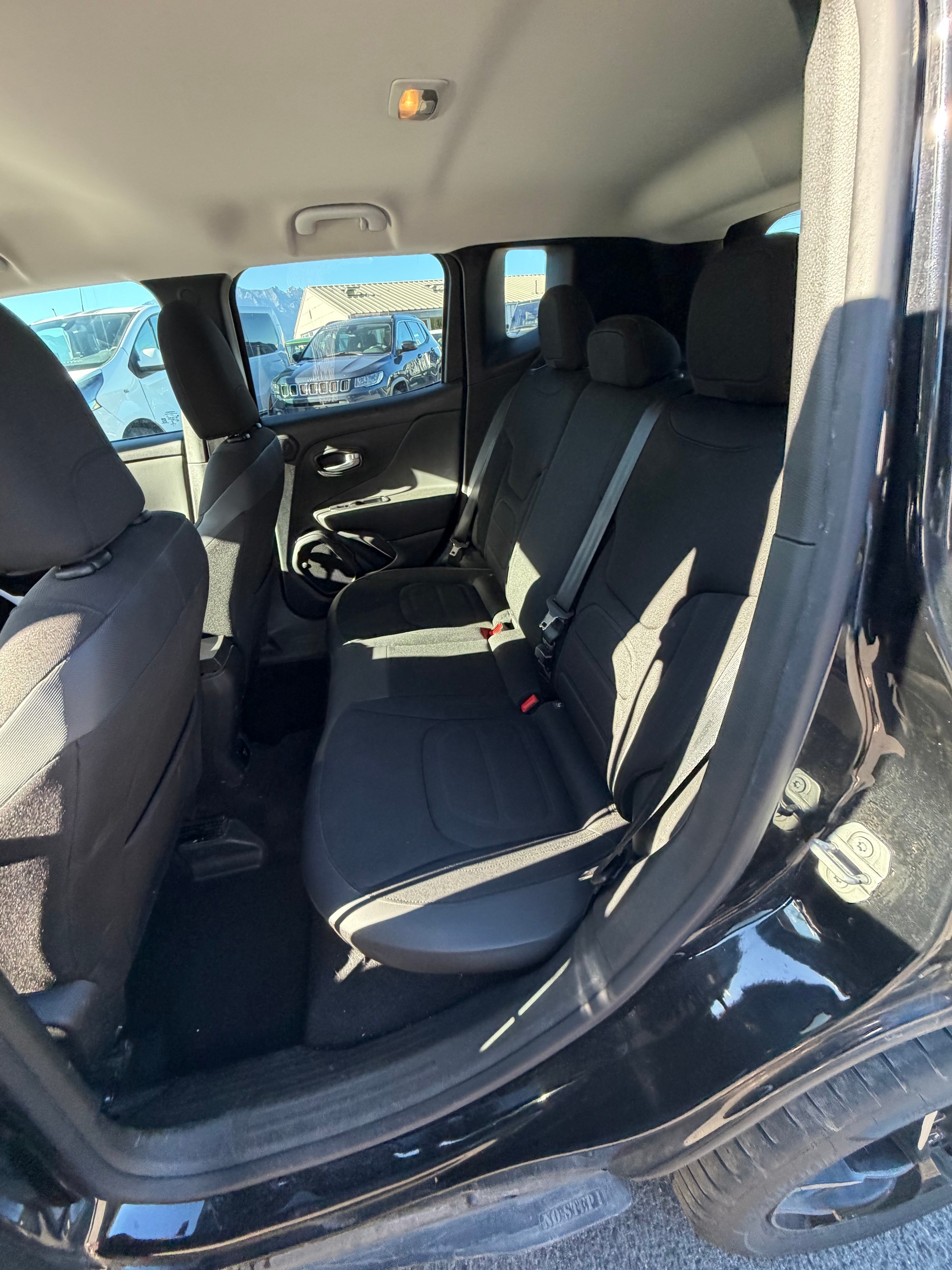 JEEP Renegade 1.4 Turbo Limited AWD-image-7