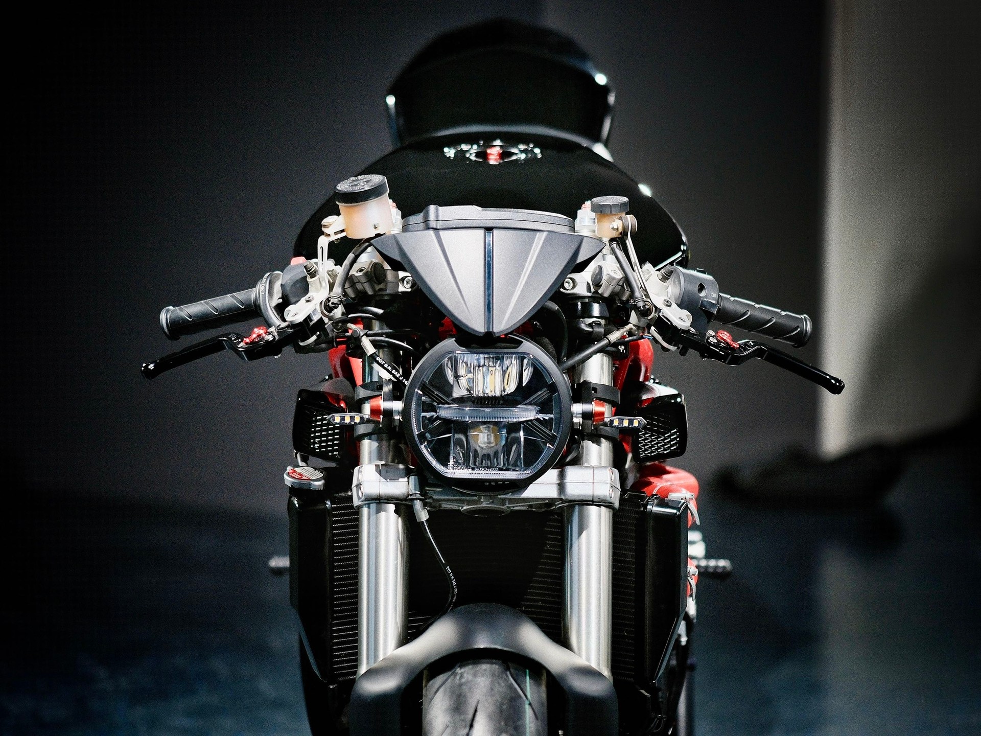 DUCATI 848 Superbike-image-8