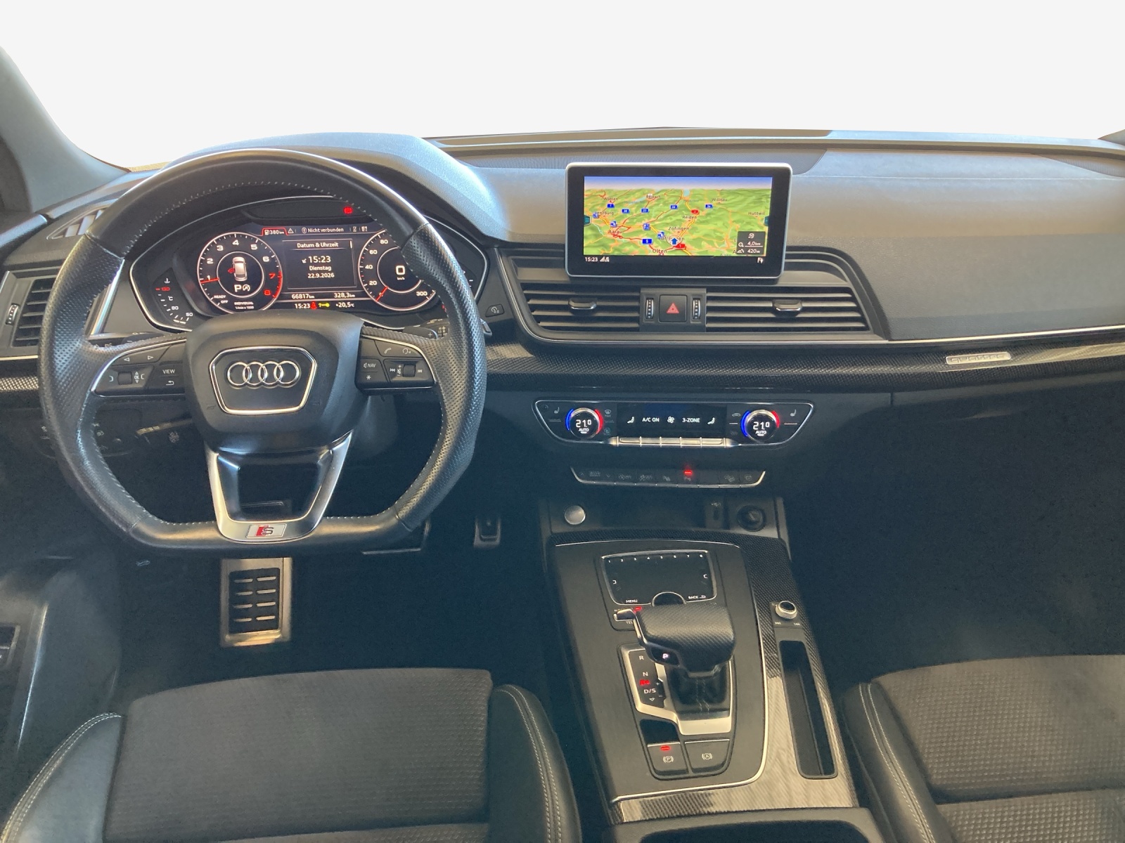 AUDI Q5 45 TFSI sport quattro S-tronic-image-8