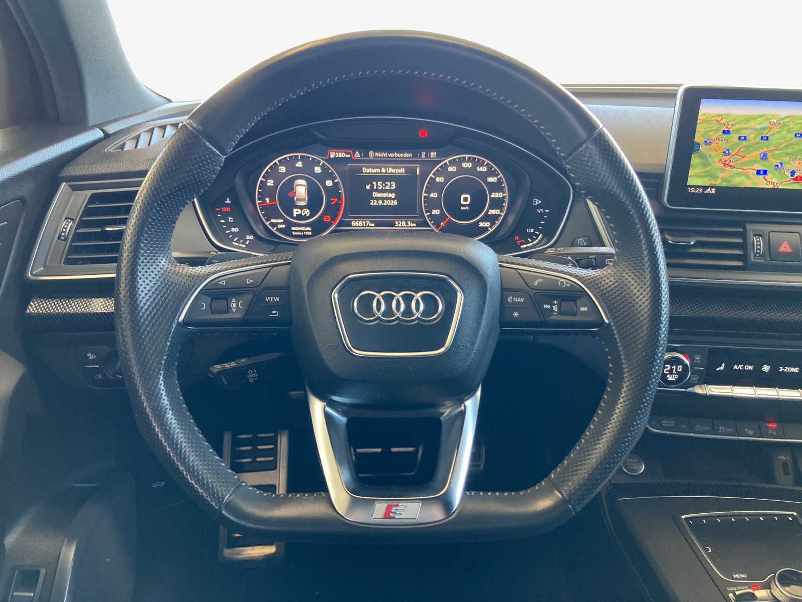 AUDI Q5 45 TFSI sport quattro S-tronic-image-9