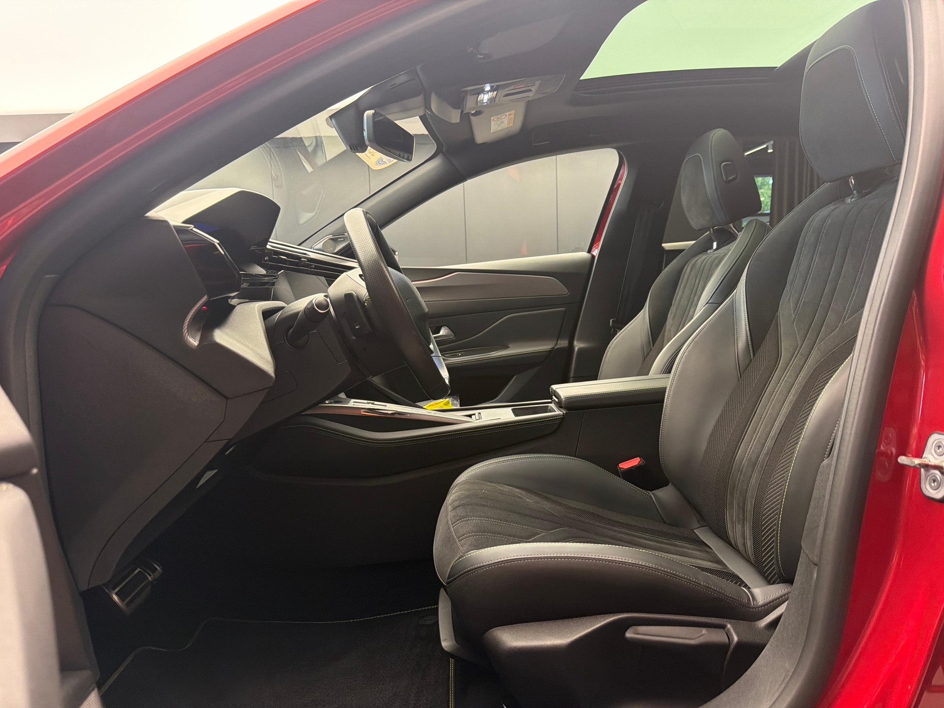 PEUGEOT 308 1.5 BlueHDi GT-image-10