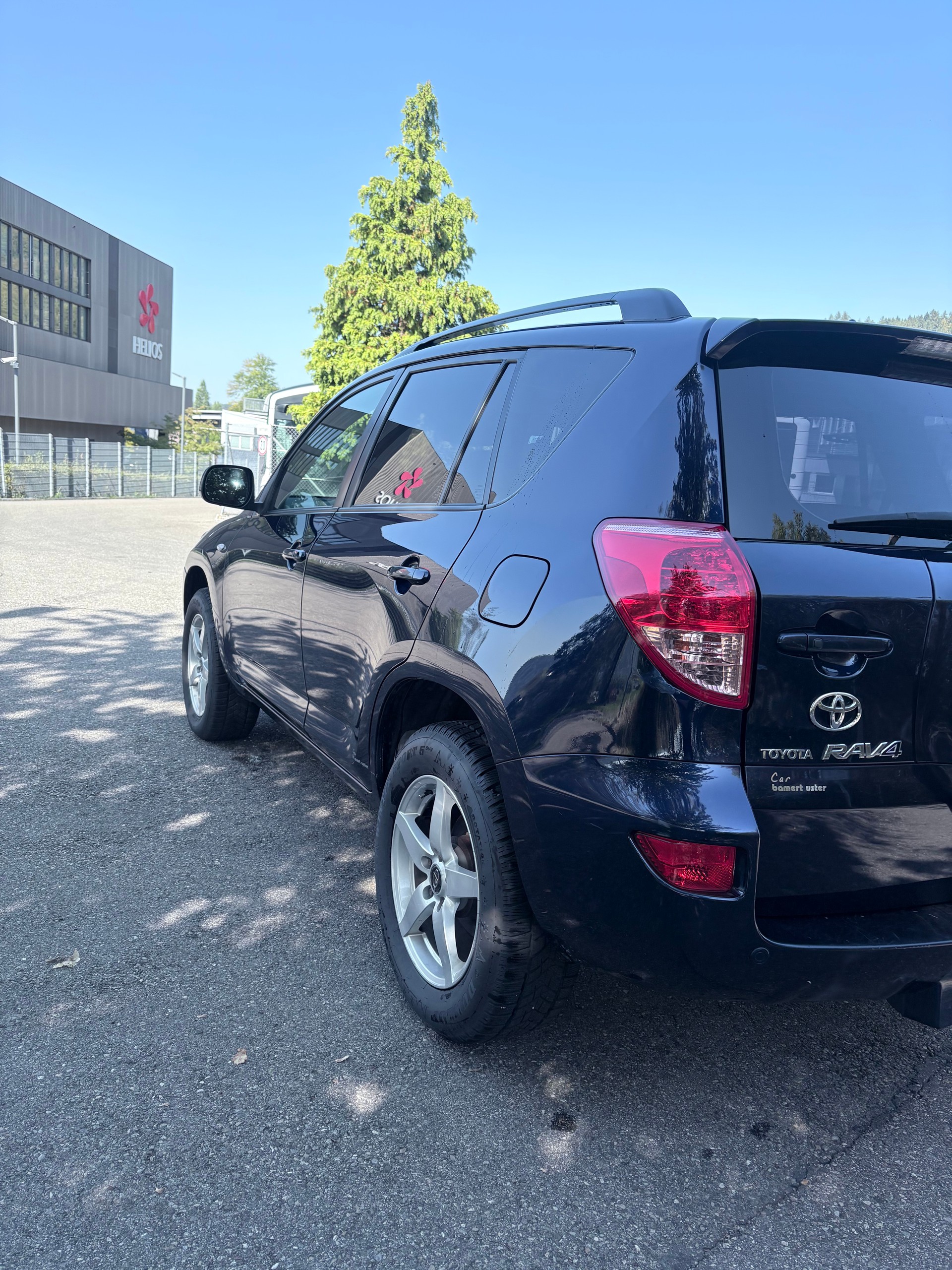 TOYOTA RAV-4 2.0 16V-image-2