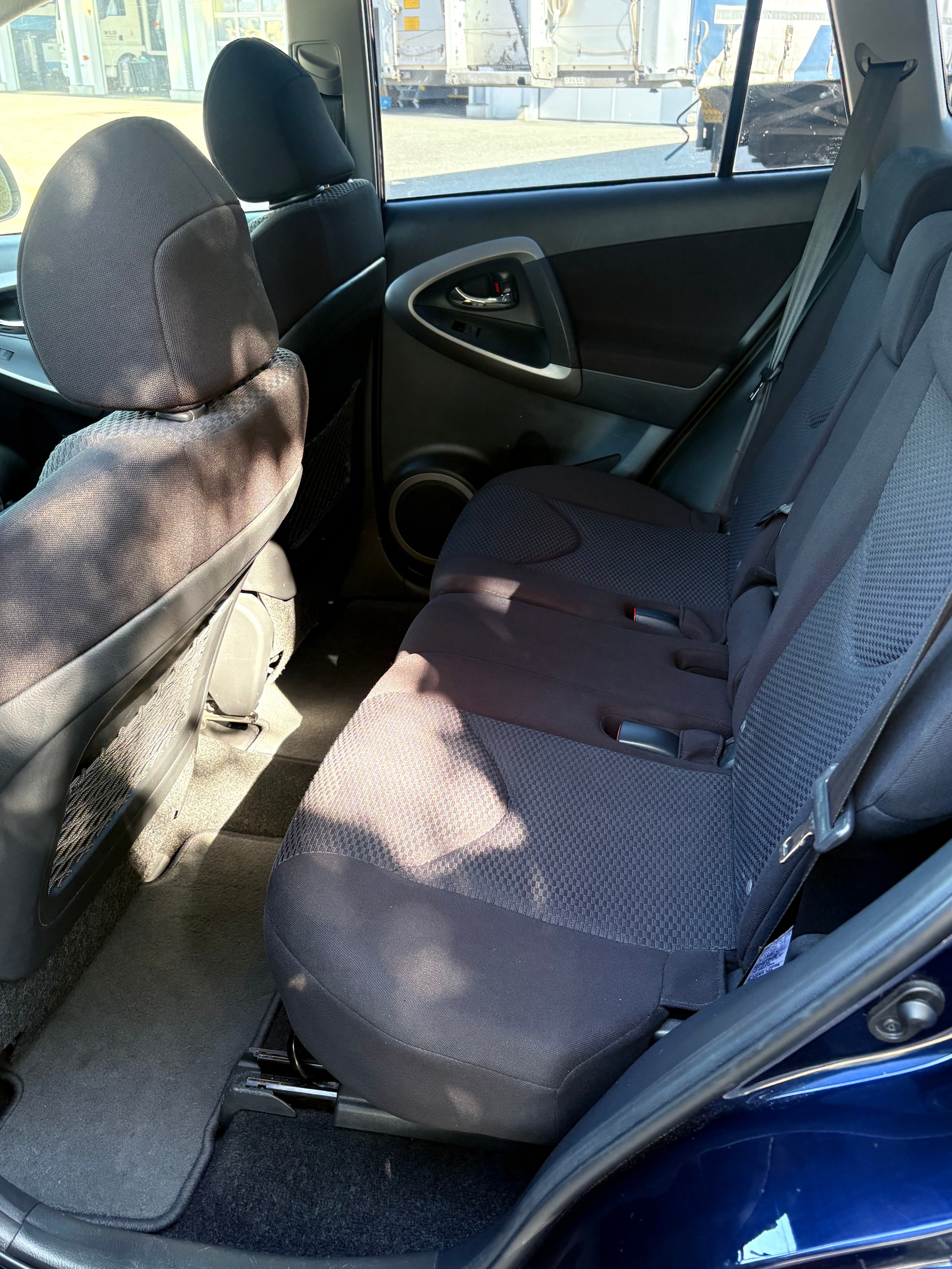 TOYOTA RAV-4 2.0 16V-image-11