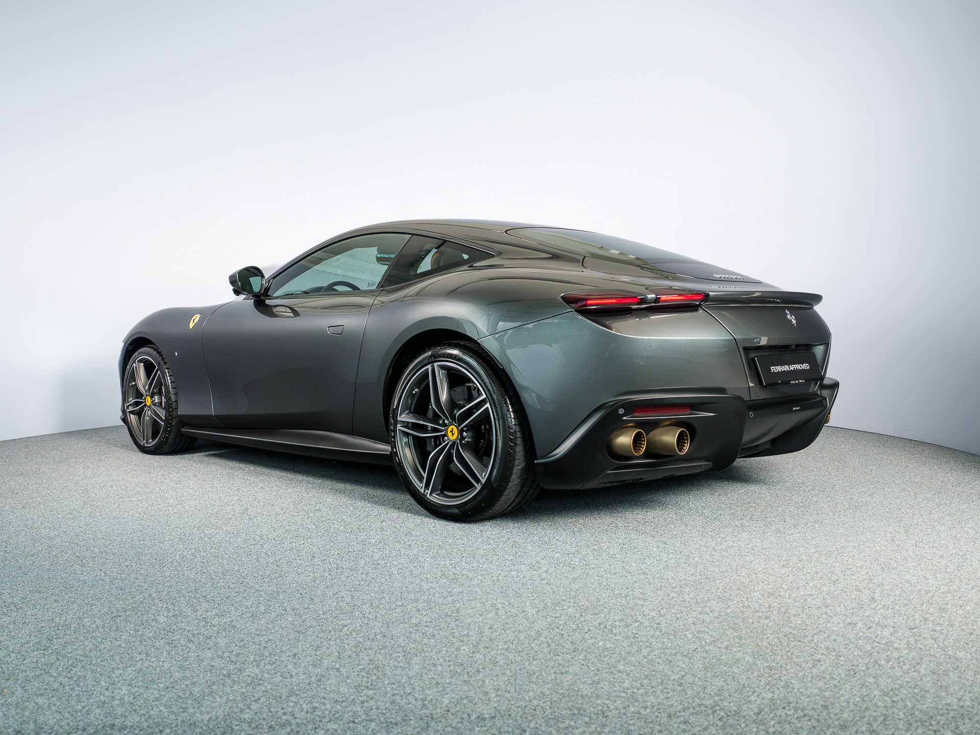 FERRARI Roma 3.9 V8 T Sehr gepflegt edle Konfiguration-image-4