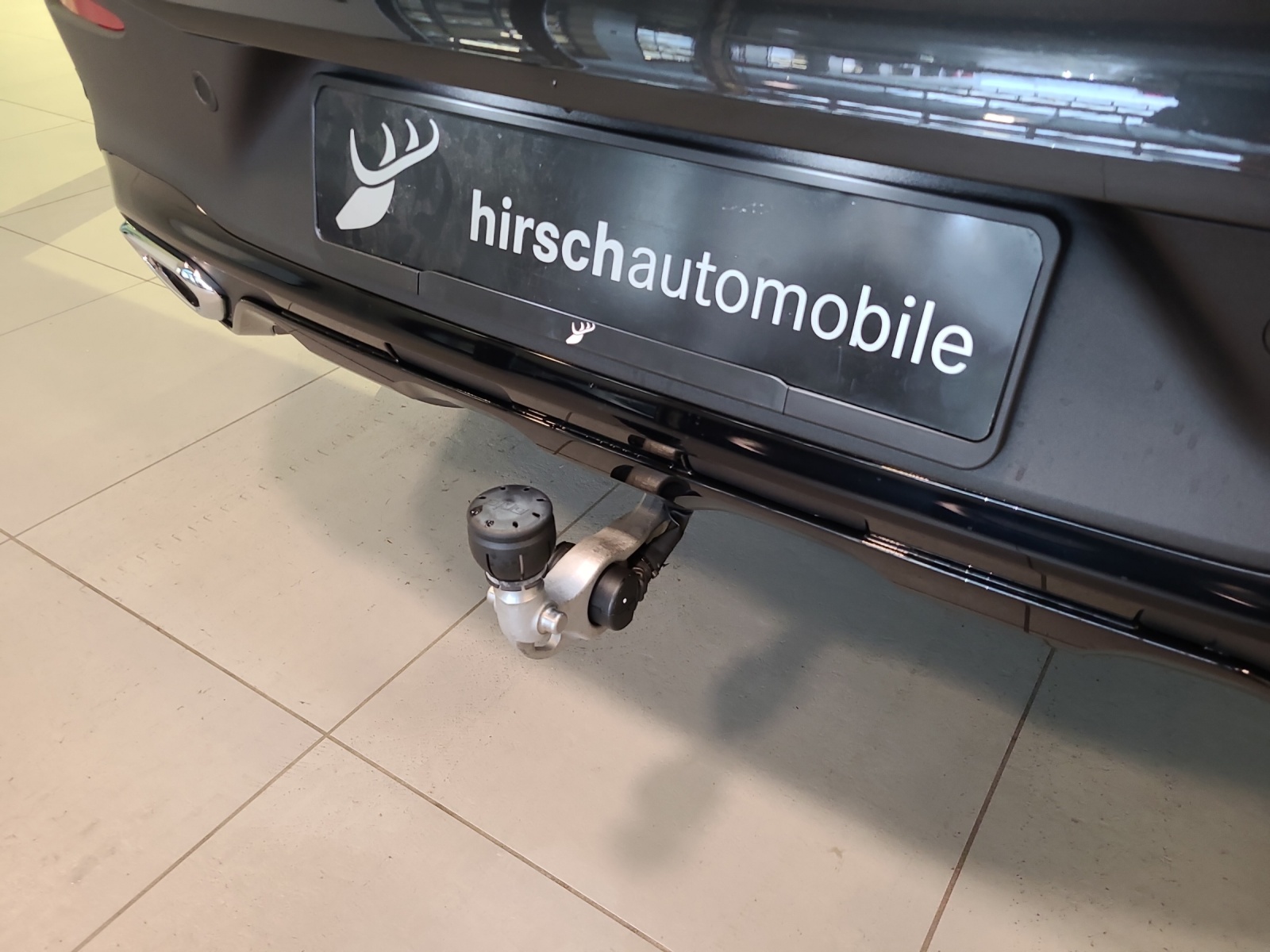 MERCEDES-BENZ GLC 220 d AMG Line 4matic Coupé-image-7