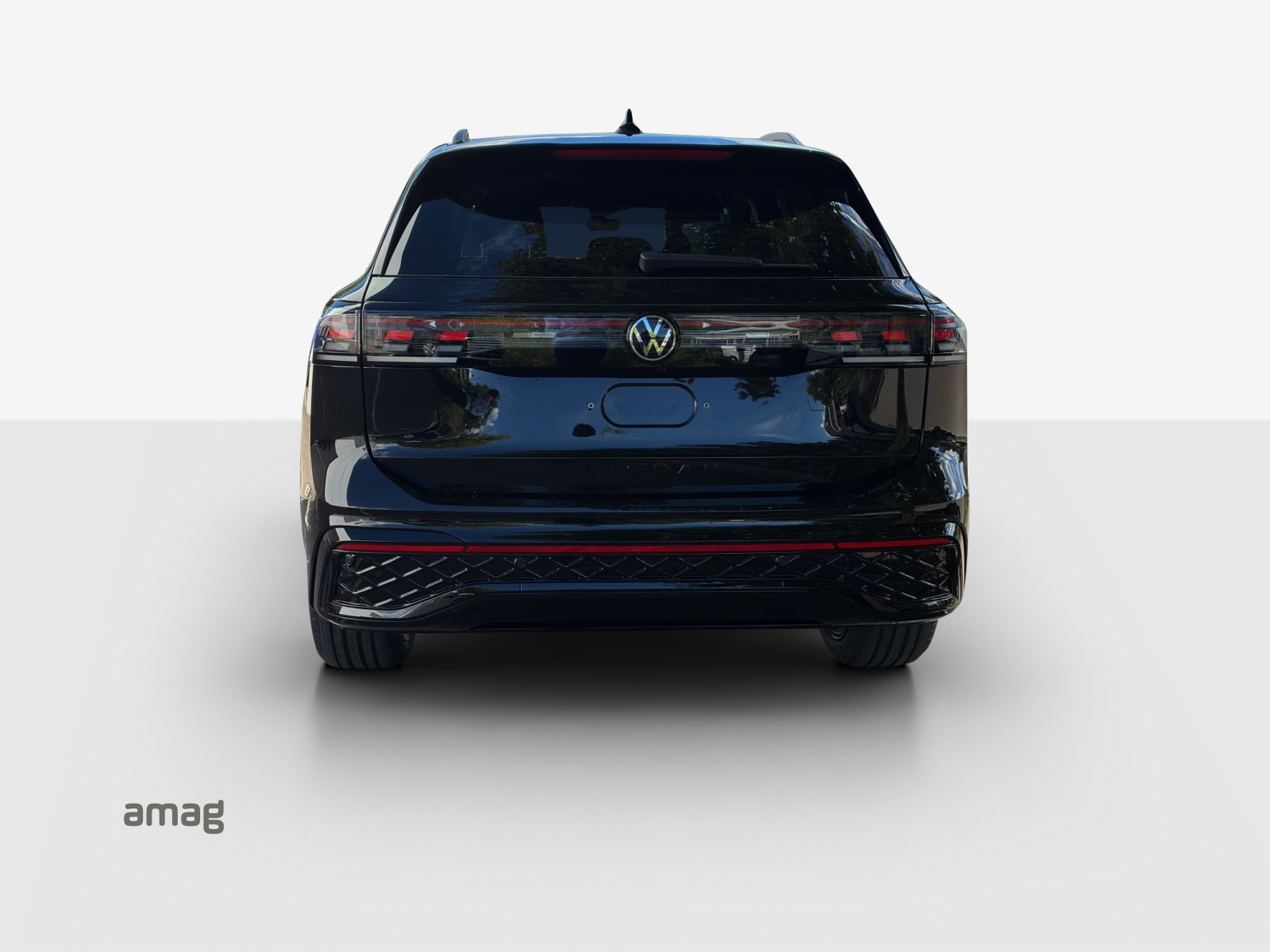 VW Tiguan 2.0 TDI SCR R-Line 4Motion DSG-showroom-element-3