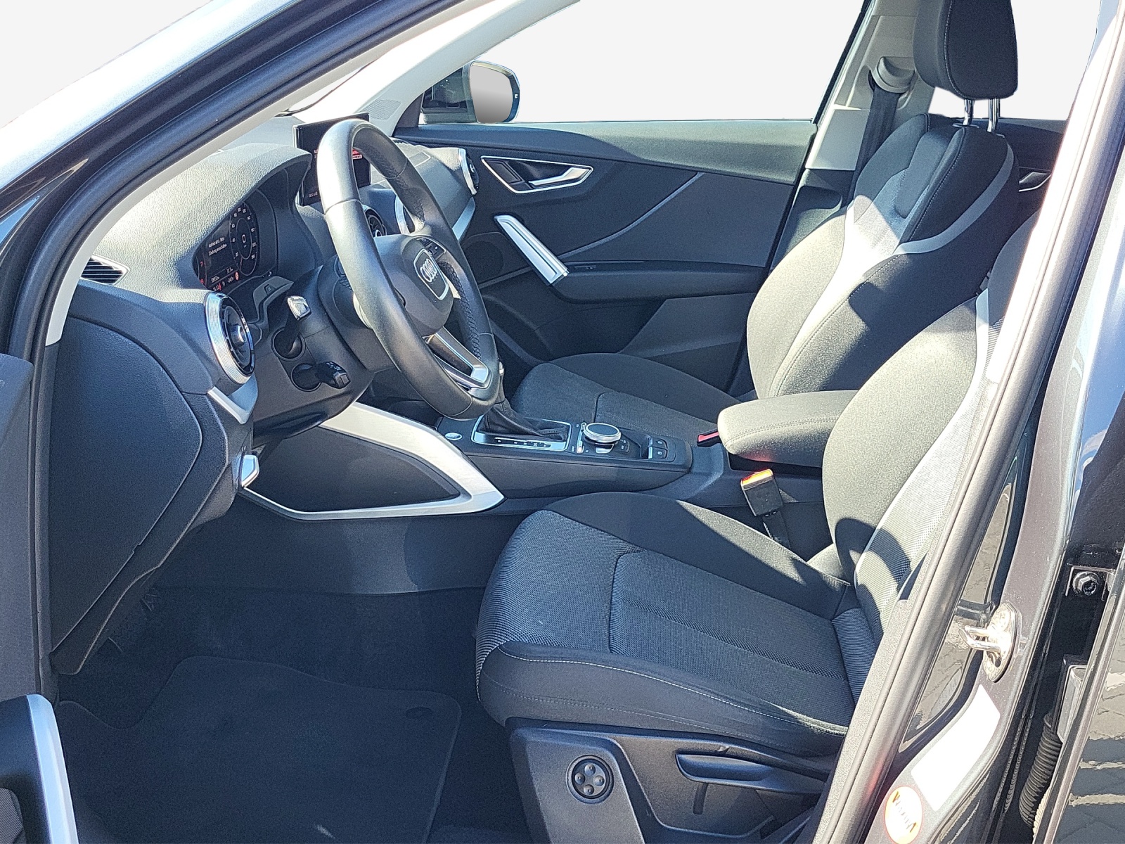 AUDI Q2 35 TFSI advanced S-tronic-image-7