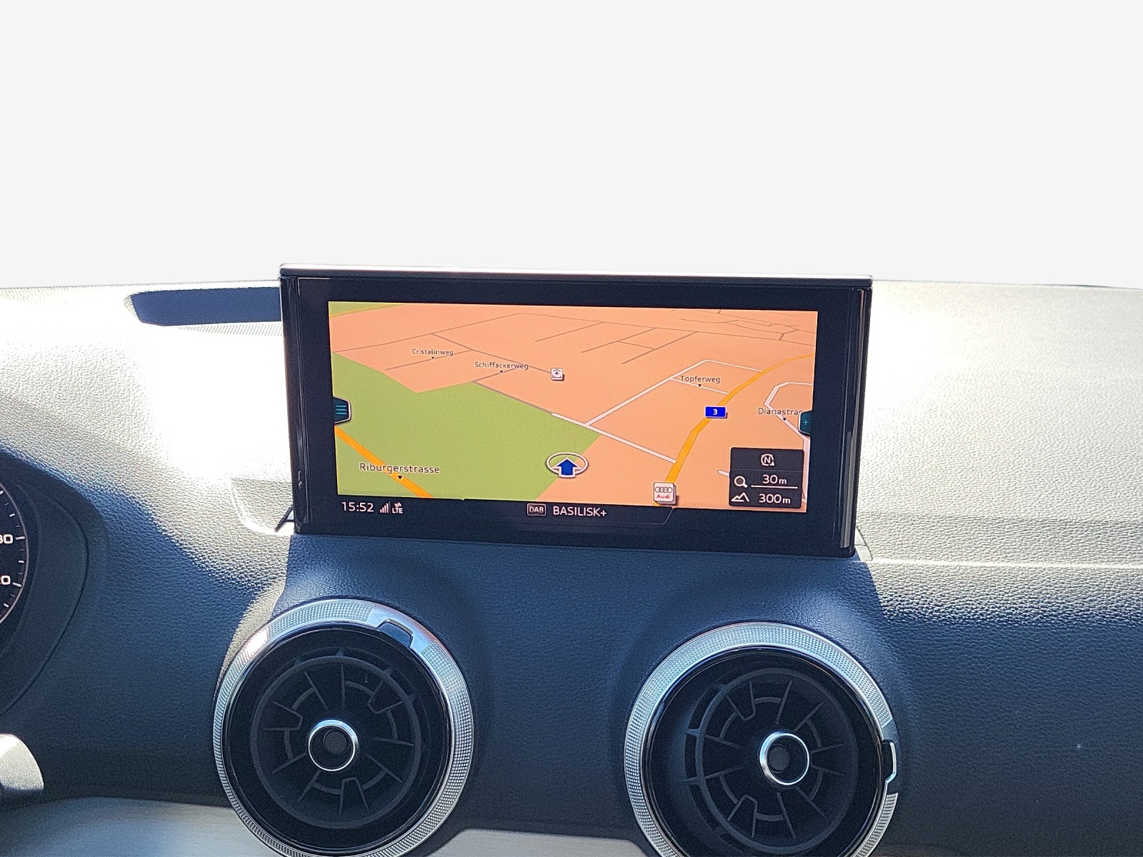 AUDI Q2 35 TFSI advanced S-tronic-image-10
