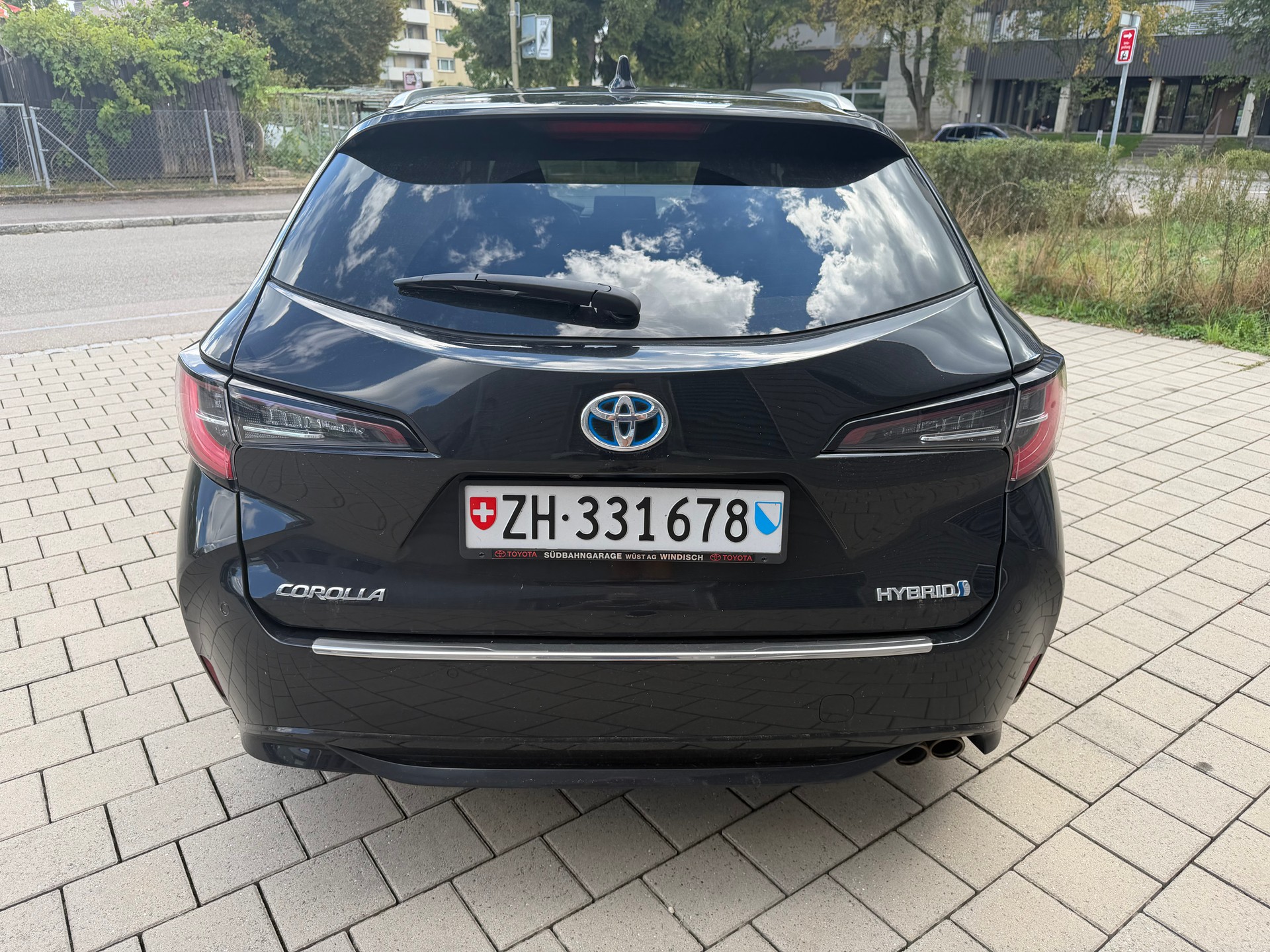 TOYOTA Corolla Touring Sports 2.0 HSD Trend e-CVT-image-10