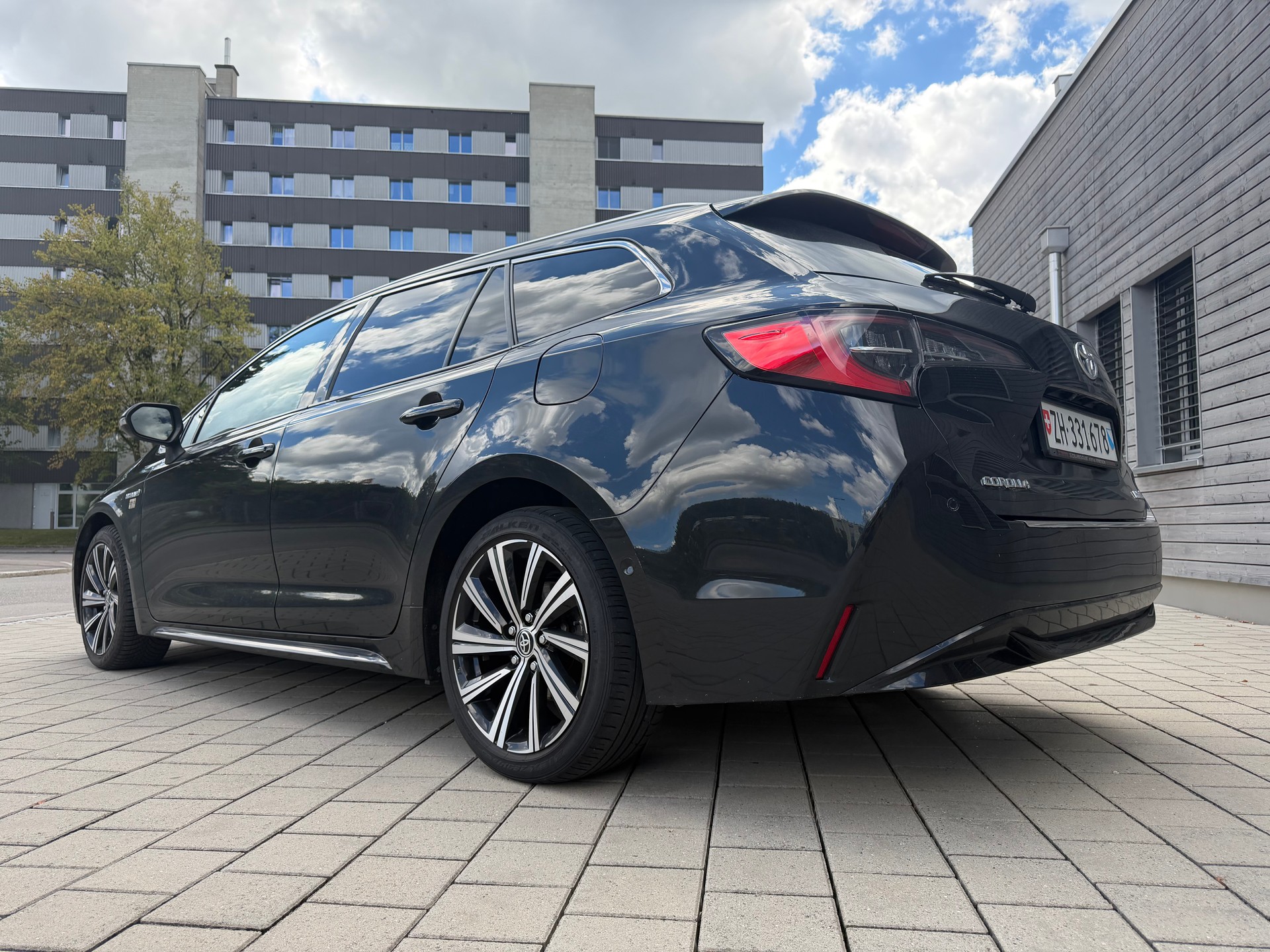 TOYOTA Corolla Touring Sports 2.0 HSD Trend e-CVT-image-13