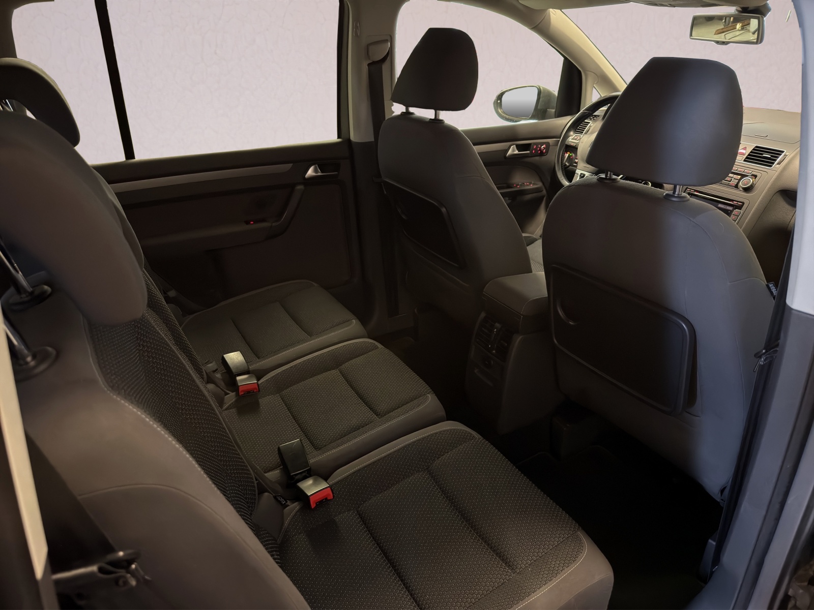 VW Touran 1.4 TSI EcoFuel Comfortline DSG-image-14