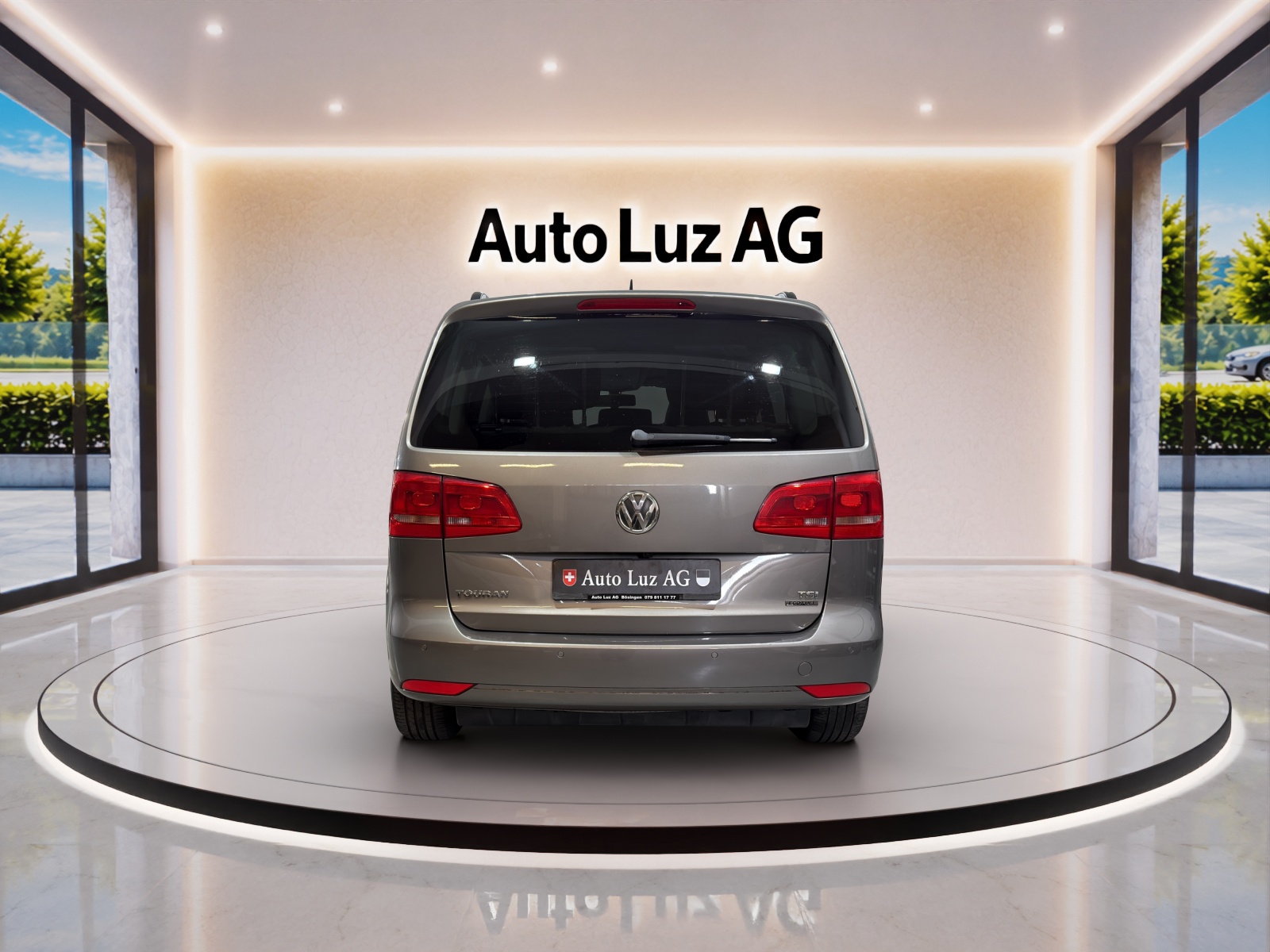 VW Touran 1.4 TSI EcoFuel Comfortline DSG-image-2