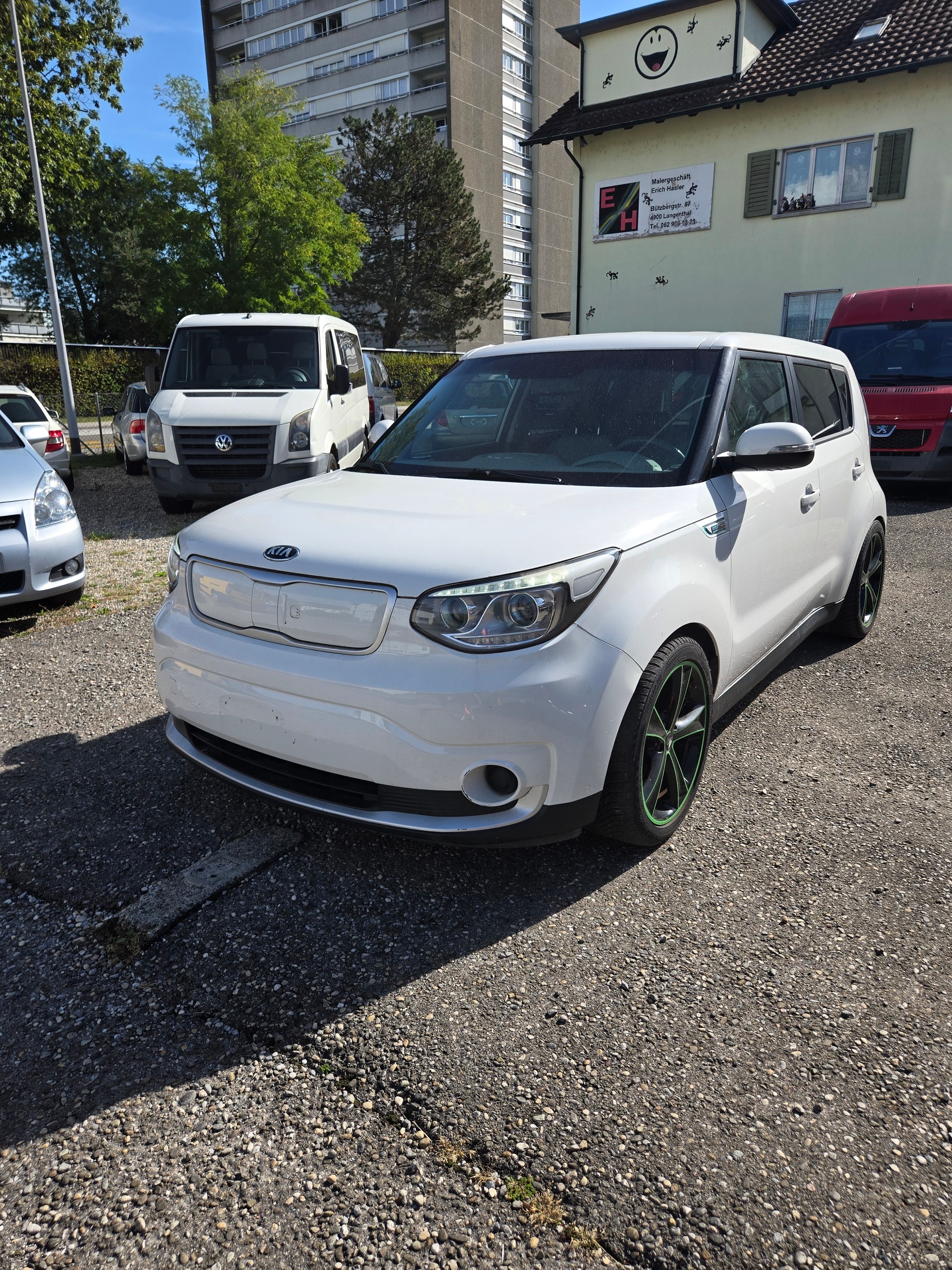 KIA Soul EV Trend-image-0