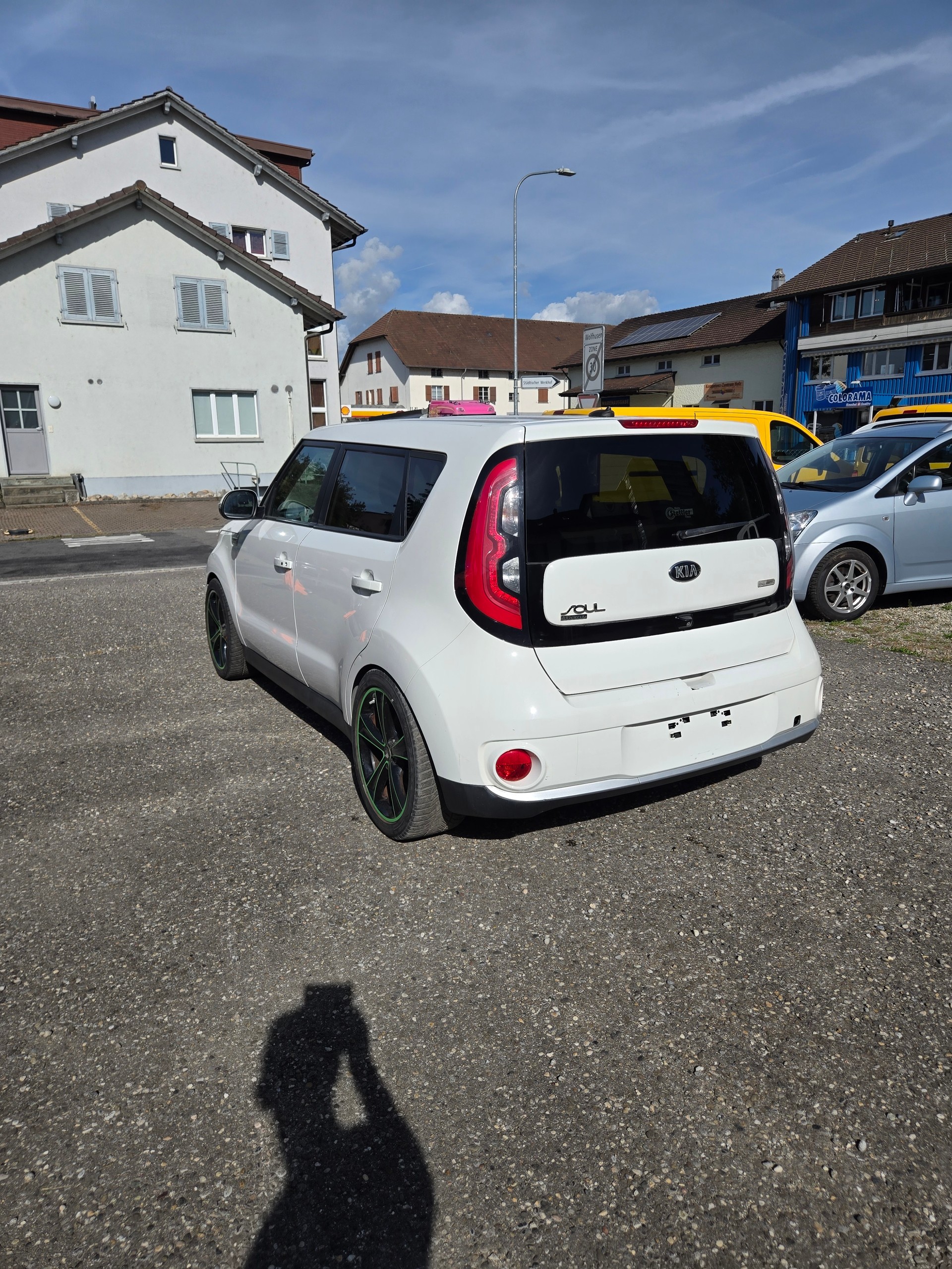KIA Soul EV Trend-image-7