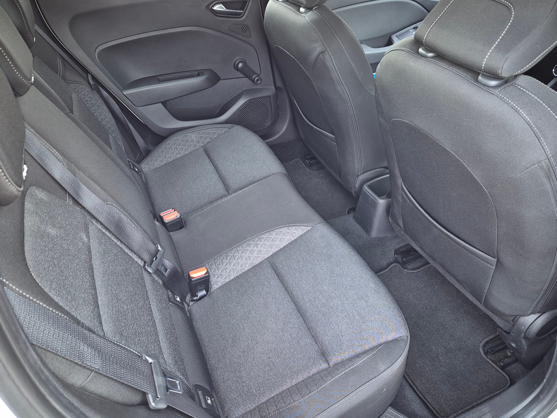 RENAULT Clio 1.0 Business-image-14