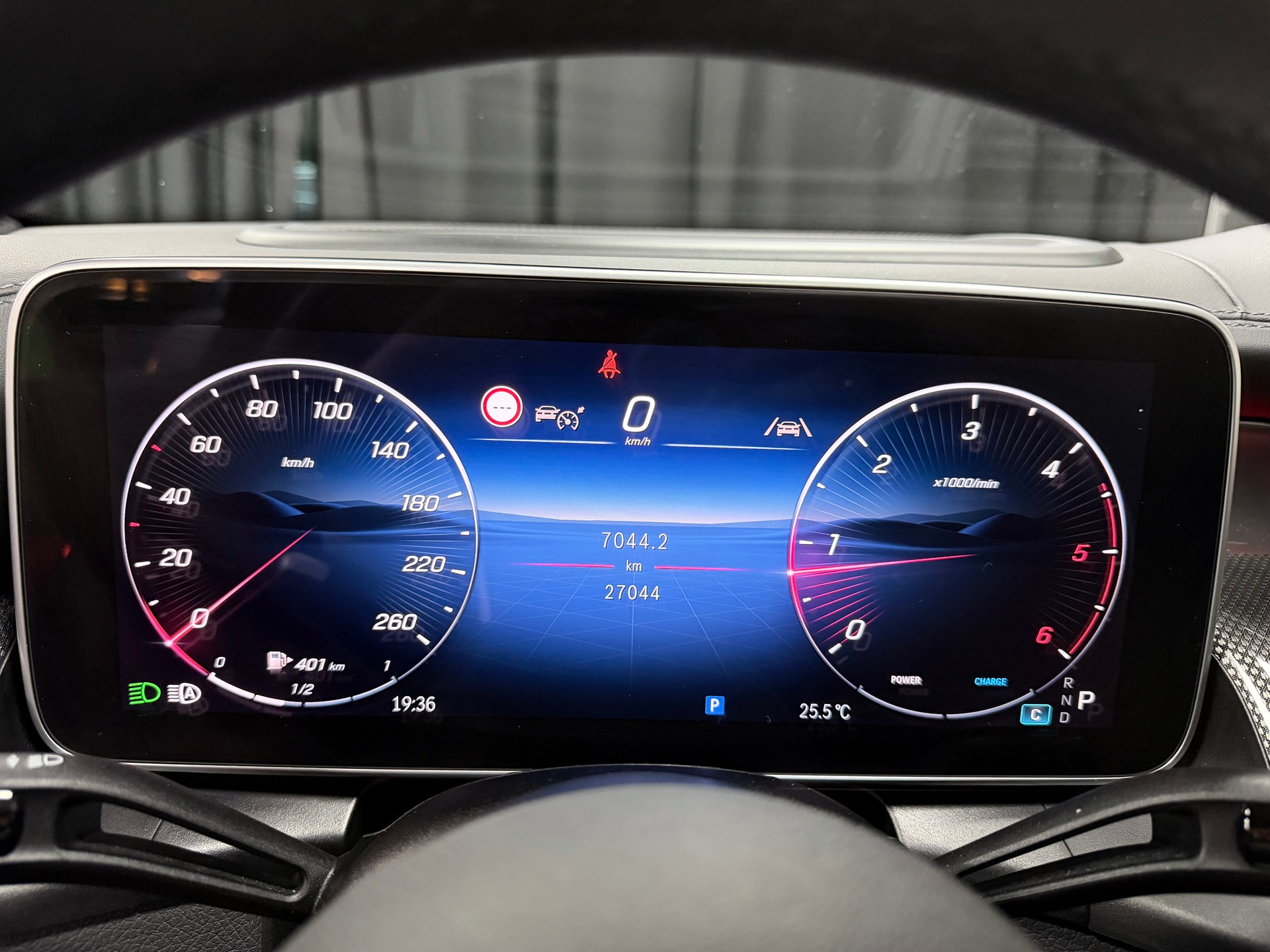 MERCEDES-BENZ GLC Coupé 220 d AMG-Line 4Matic 9G-Tronic-image-17