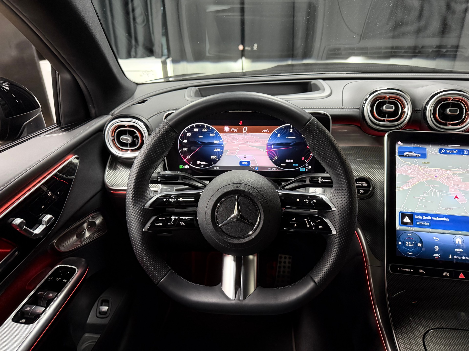 MERCEDES-BENZ GLC Coupé 220 d AMG-Line 4Matic 9G-Tronic-image-16